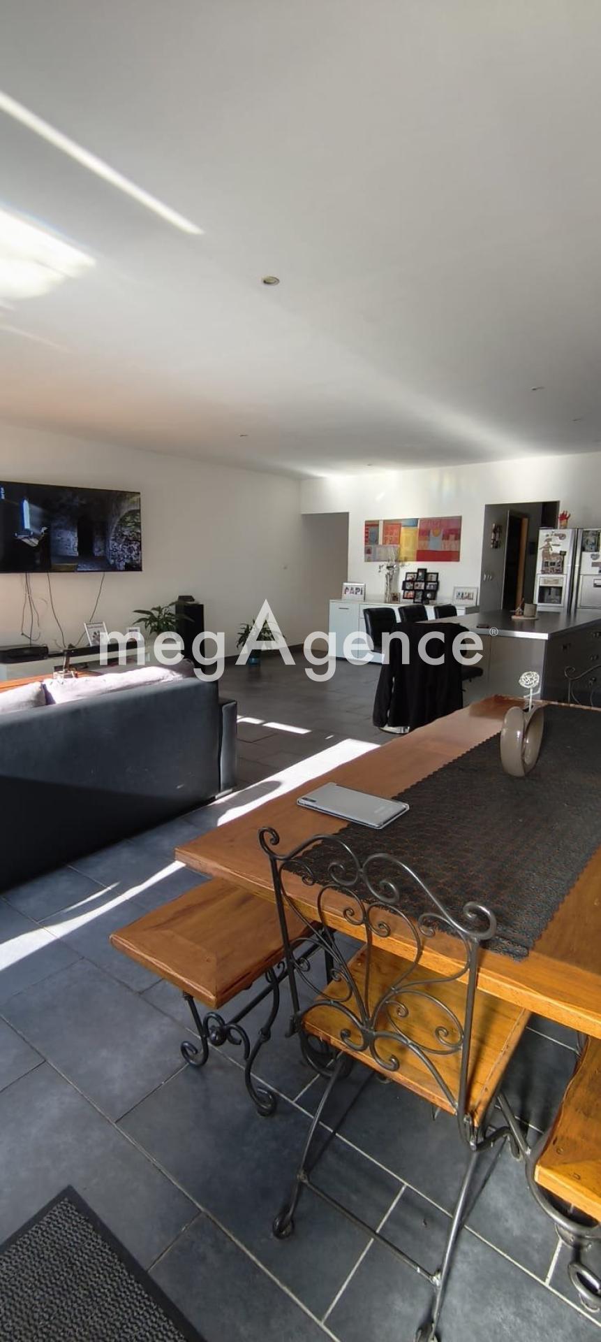 Miniature photo - 1 / 10