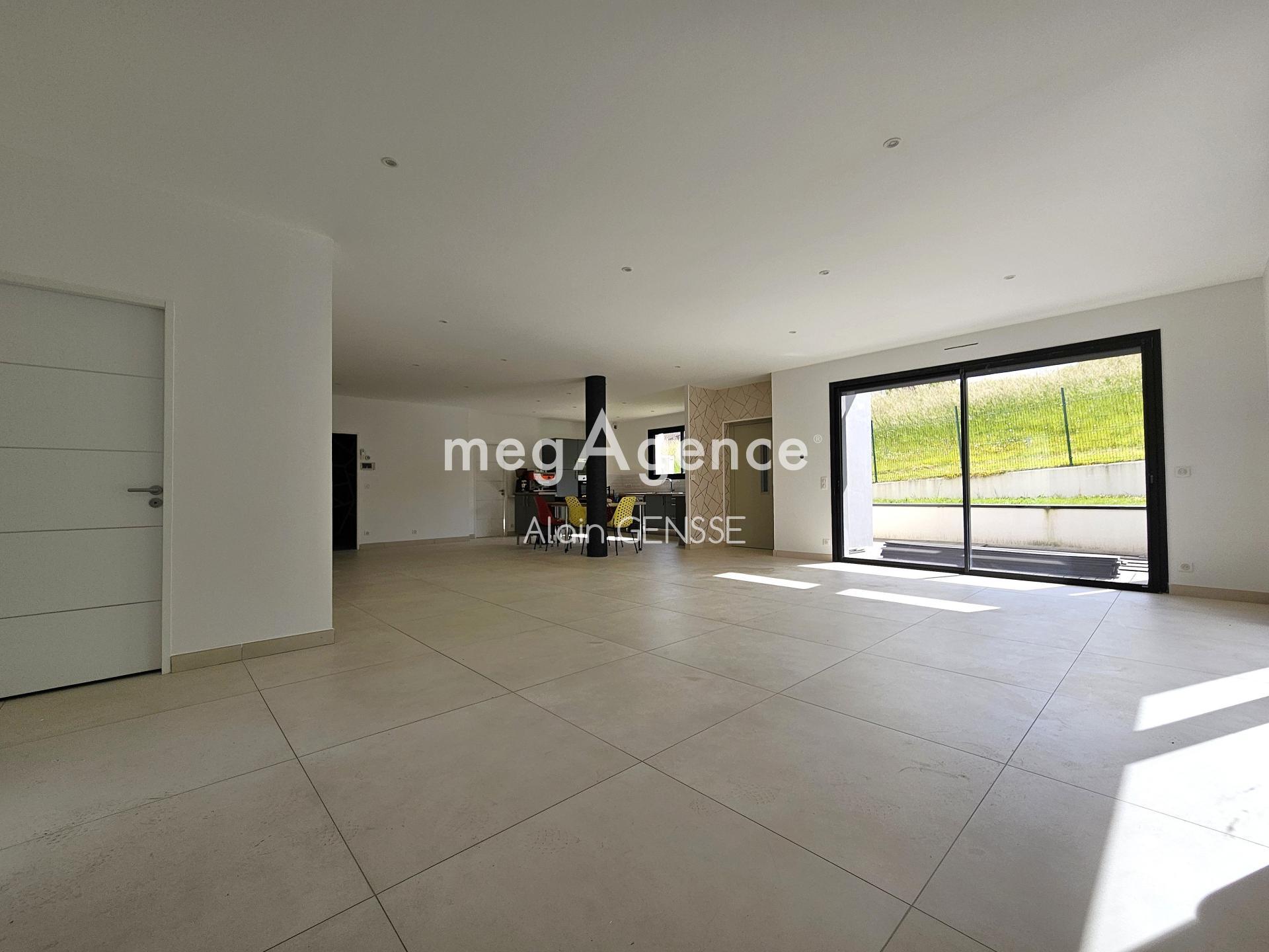 Miniature photo - 2 / 13