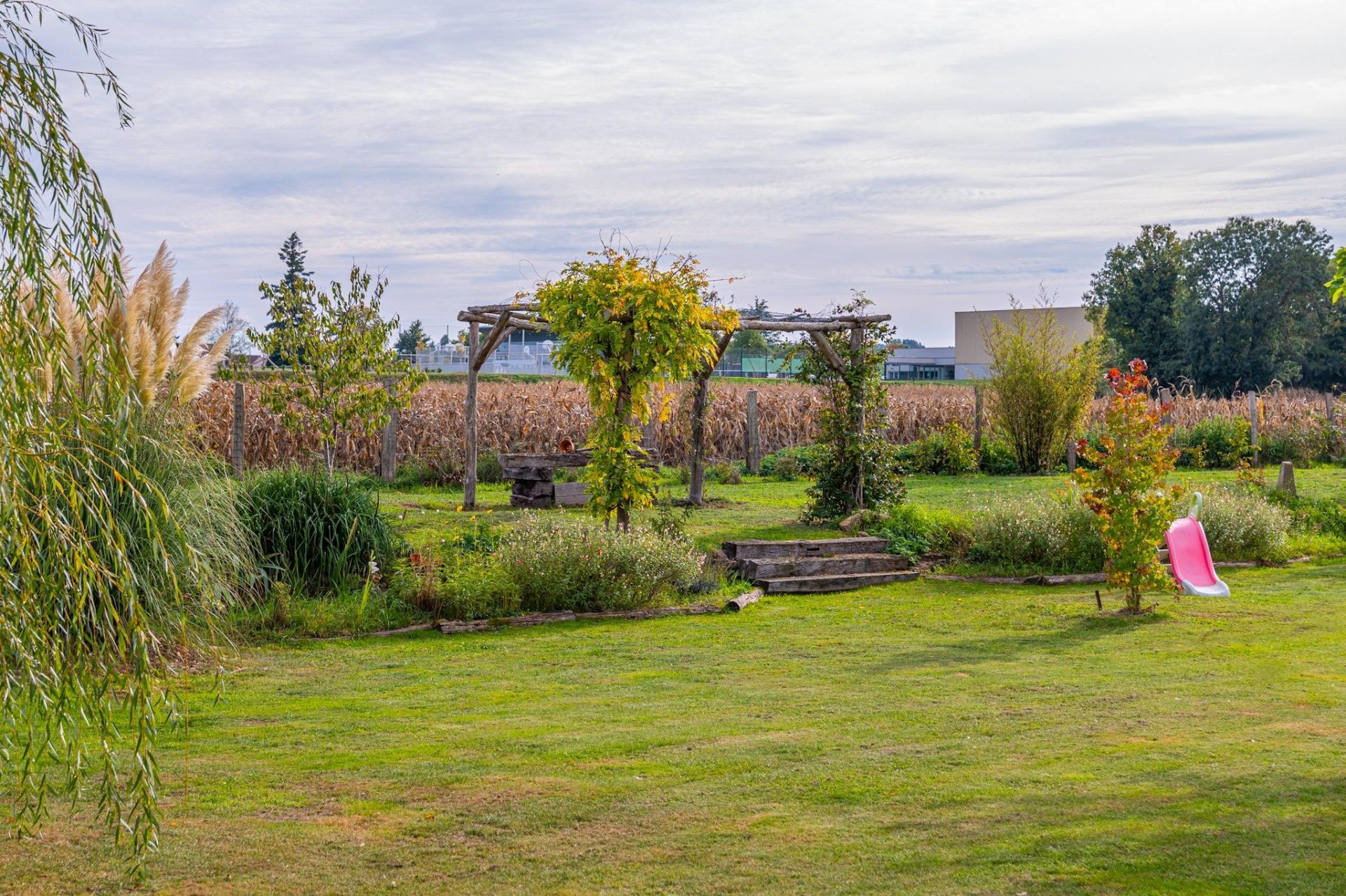 Miniature photo - 16 / 17