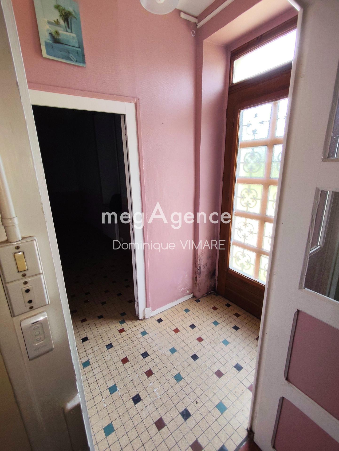 Miniature photo - 2 / 10