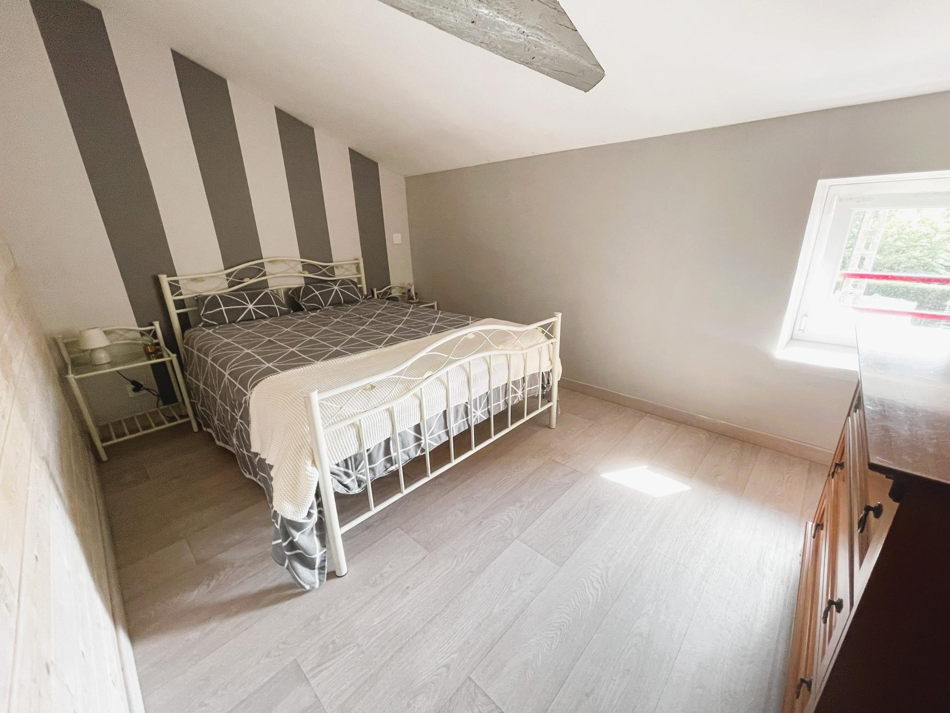 Miniature photo - 10 / 16