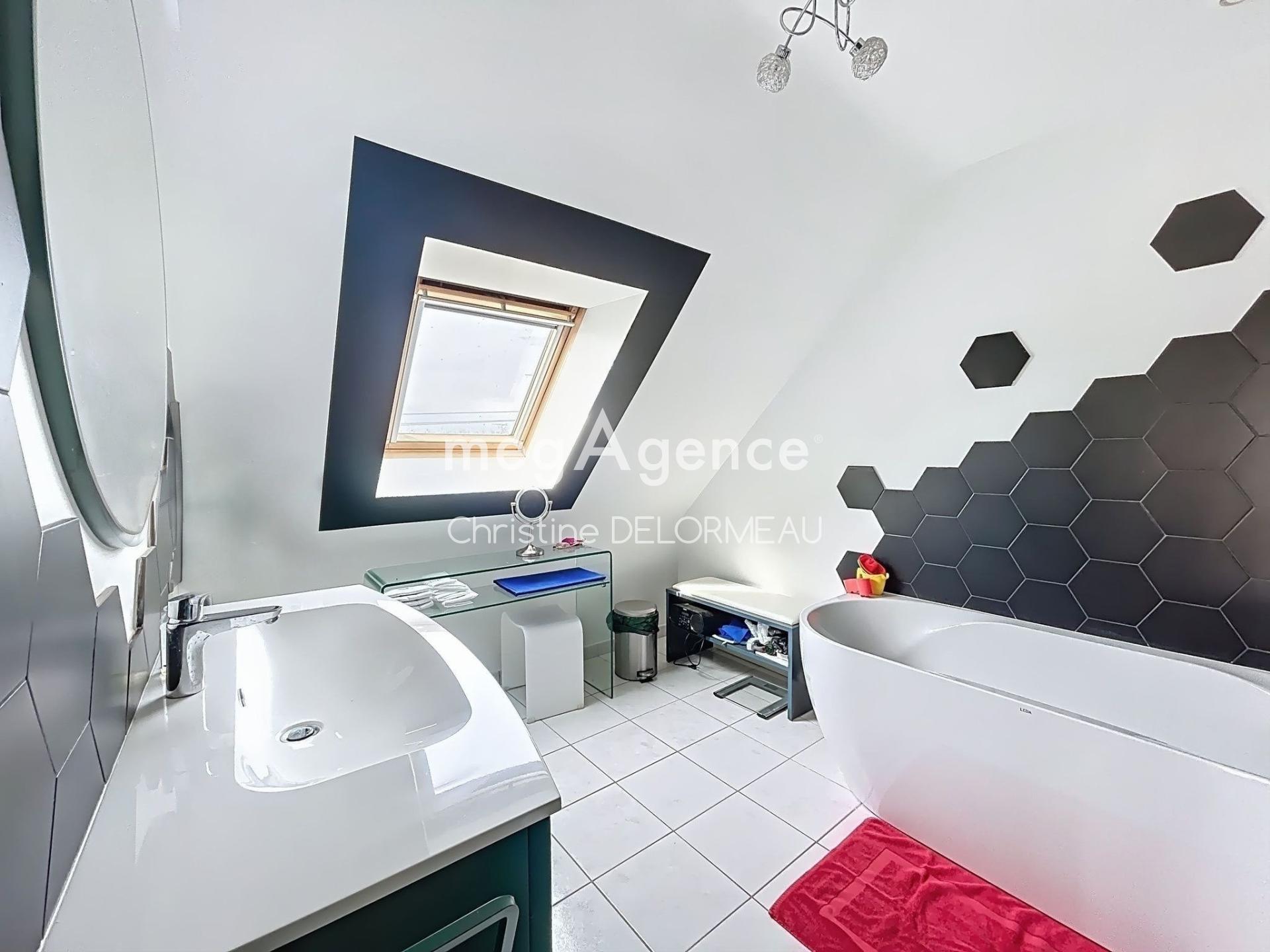 Miniature photo - 9 / 11