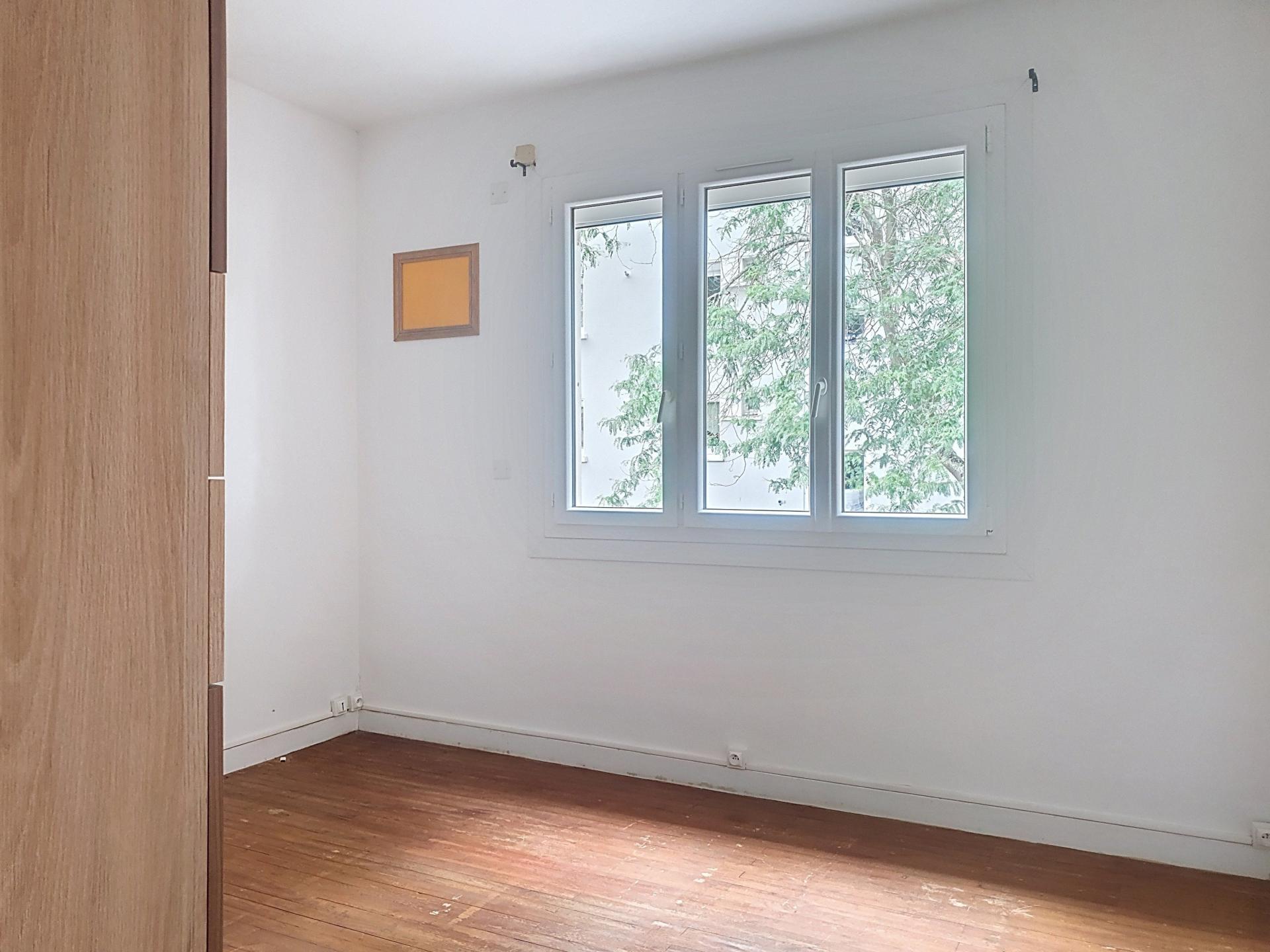 Miniature photo - 9 / 11