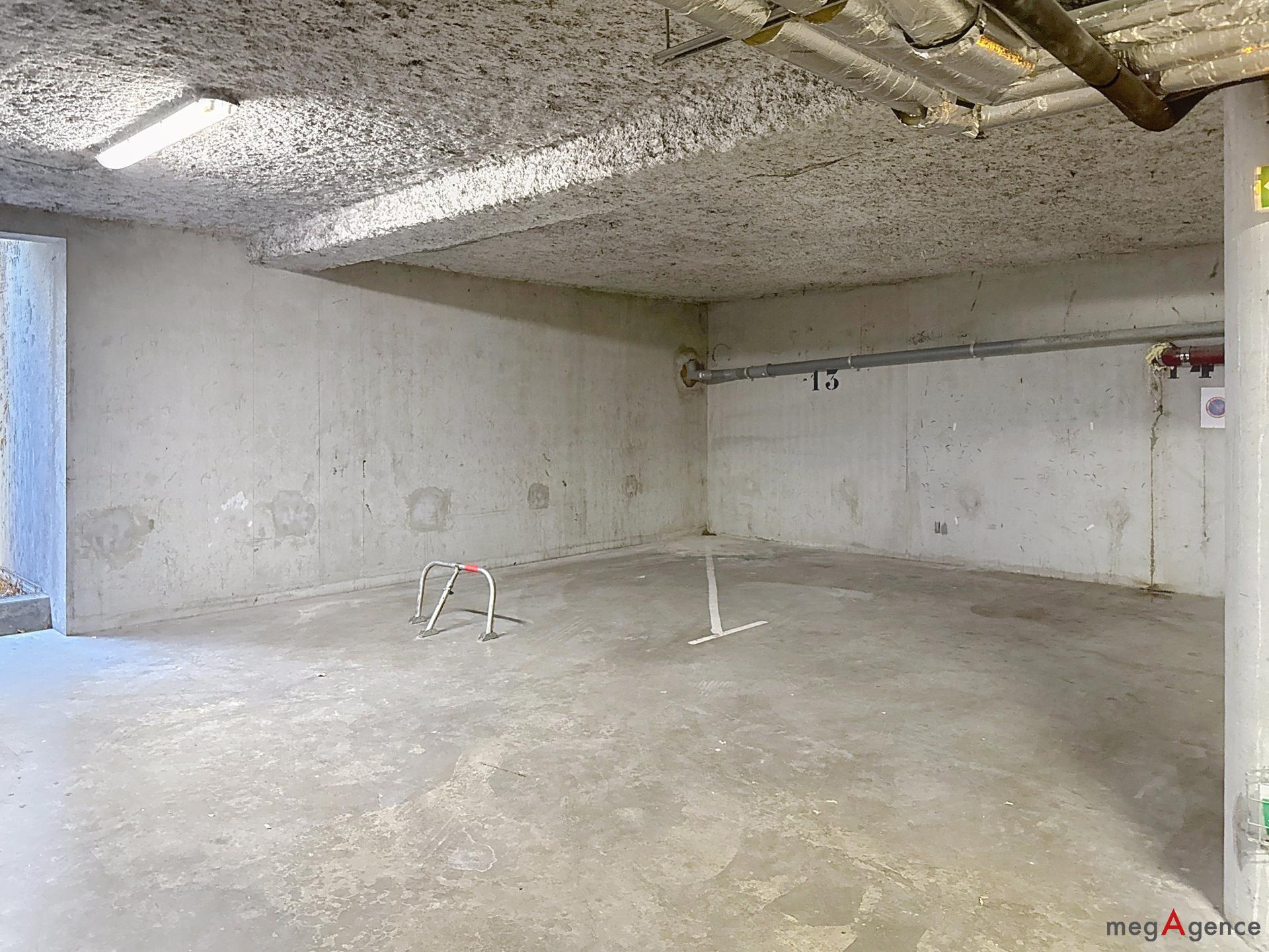 Miniature photo - 8 / 10