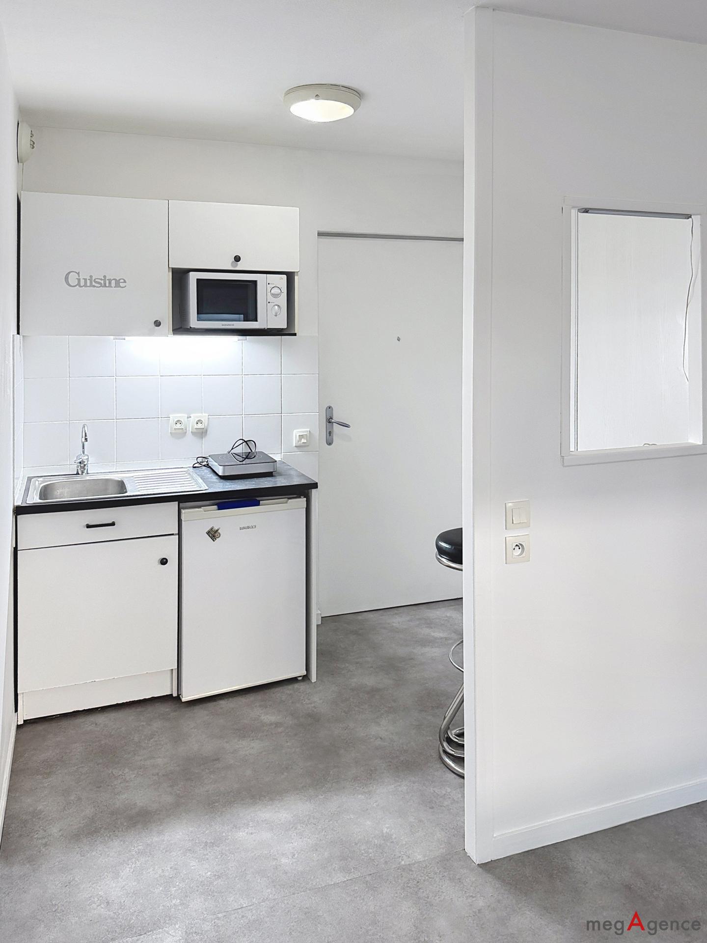 Miniature photo - 5 / 10