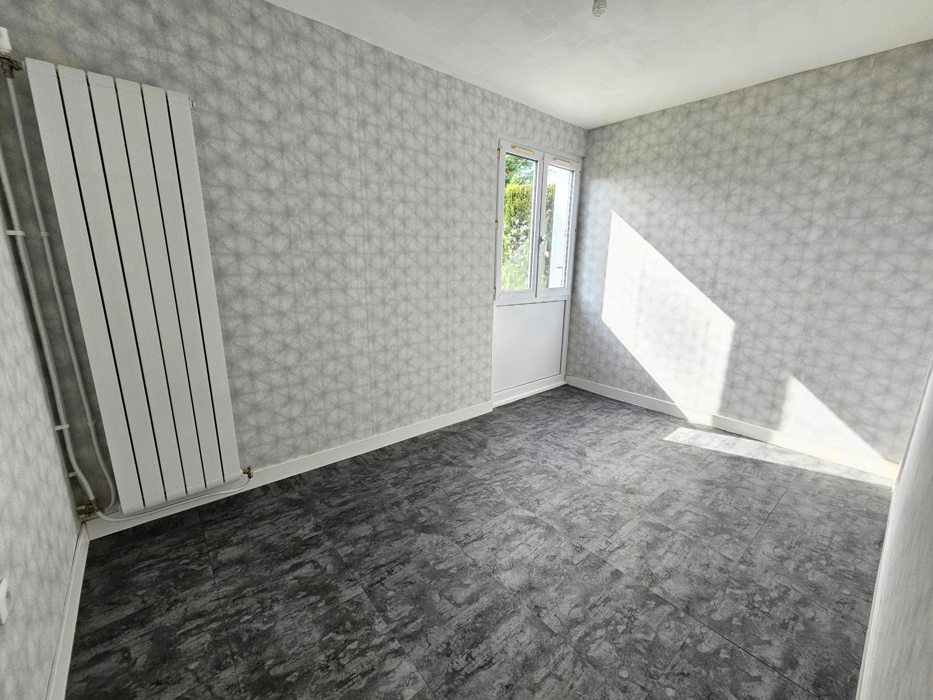 Miniature photo - 12 / 17