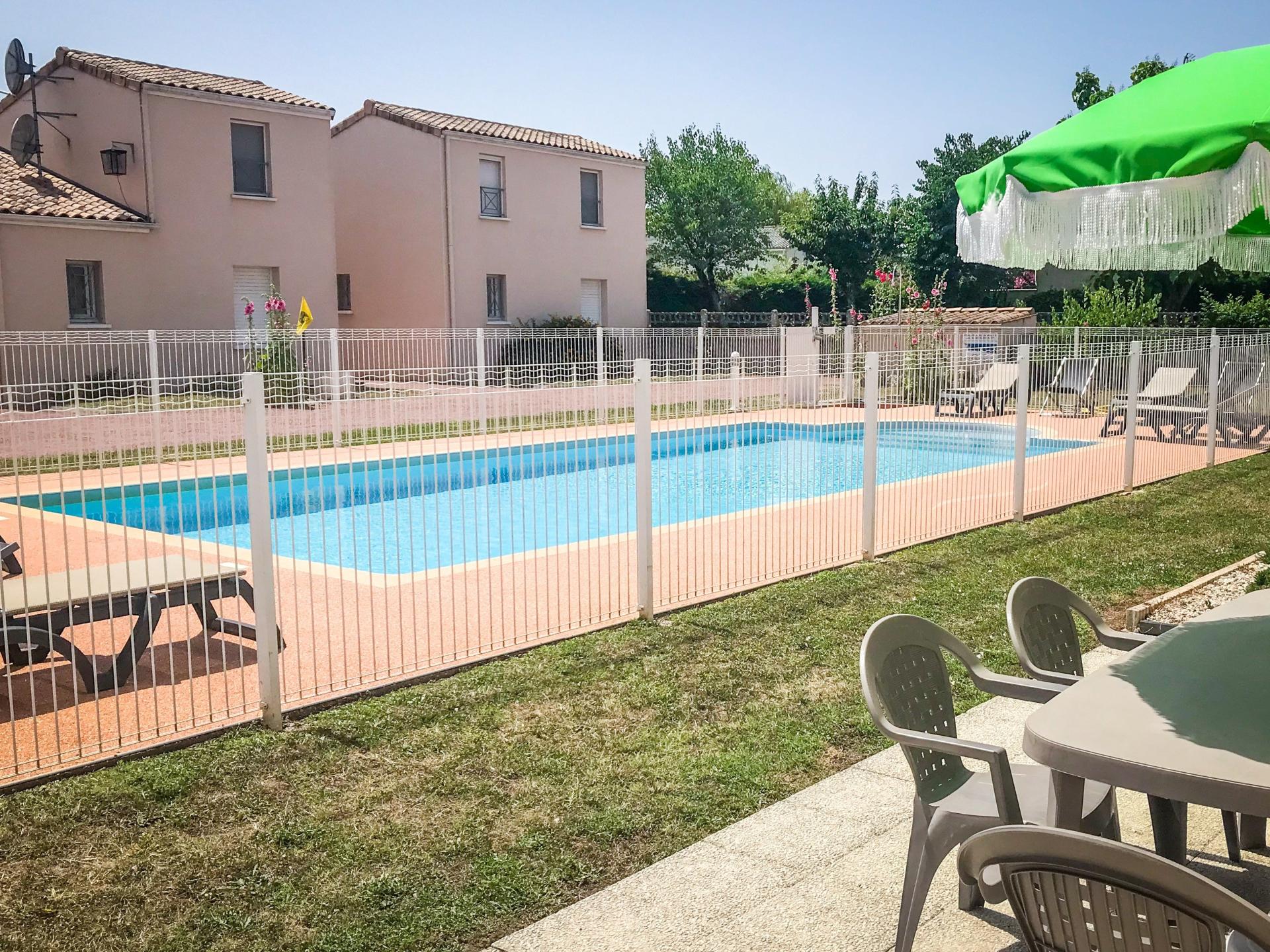 Miniature photo - 2 / 9