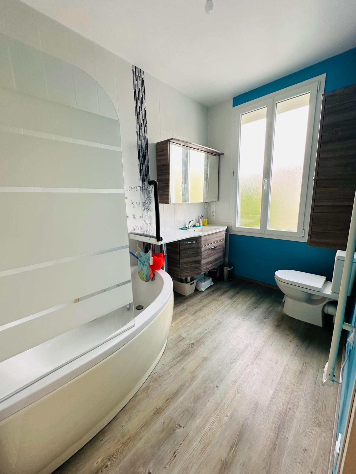 Miniature photo - 8 / 10