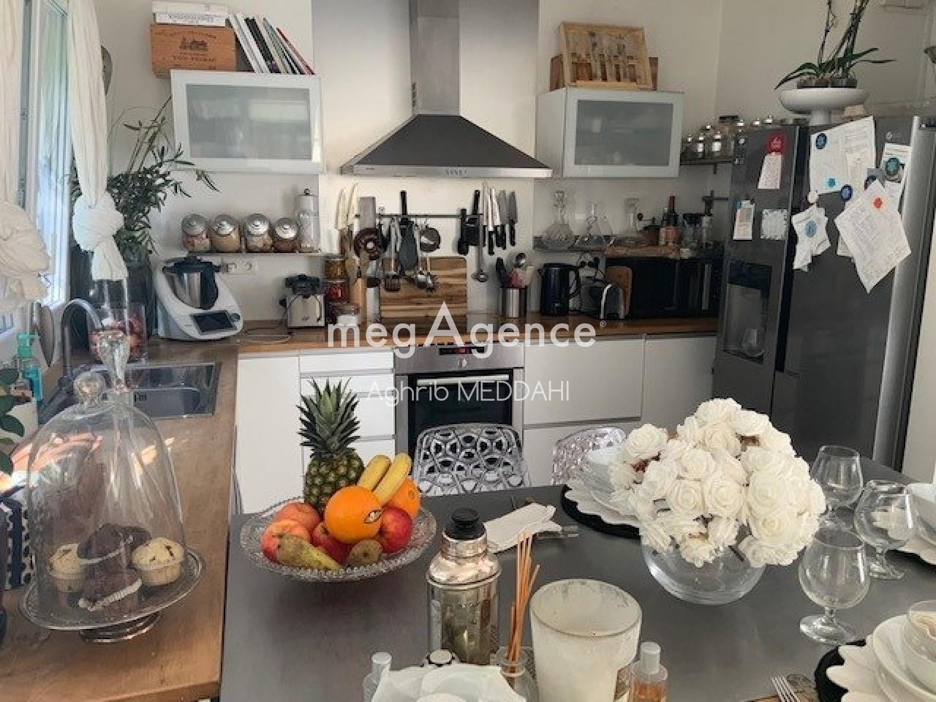 Miniature photo - 8 / 10