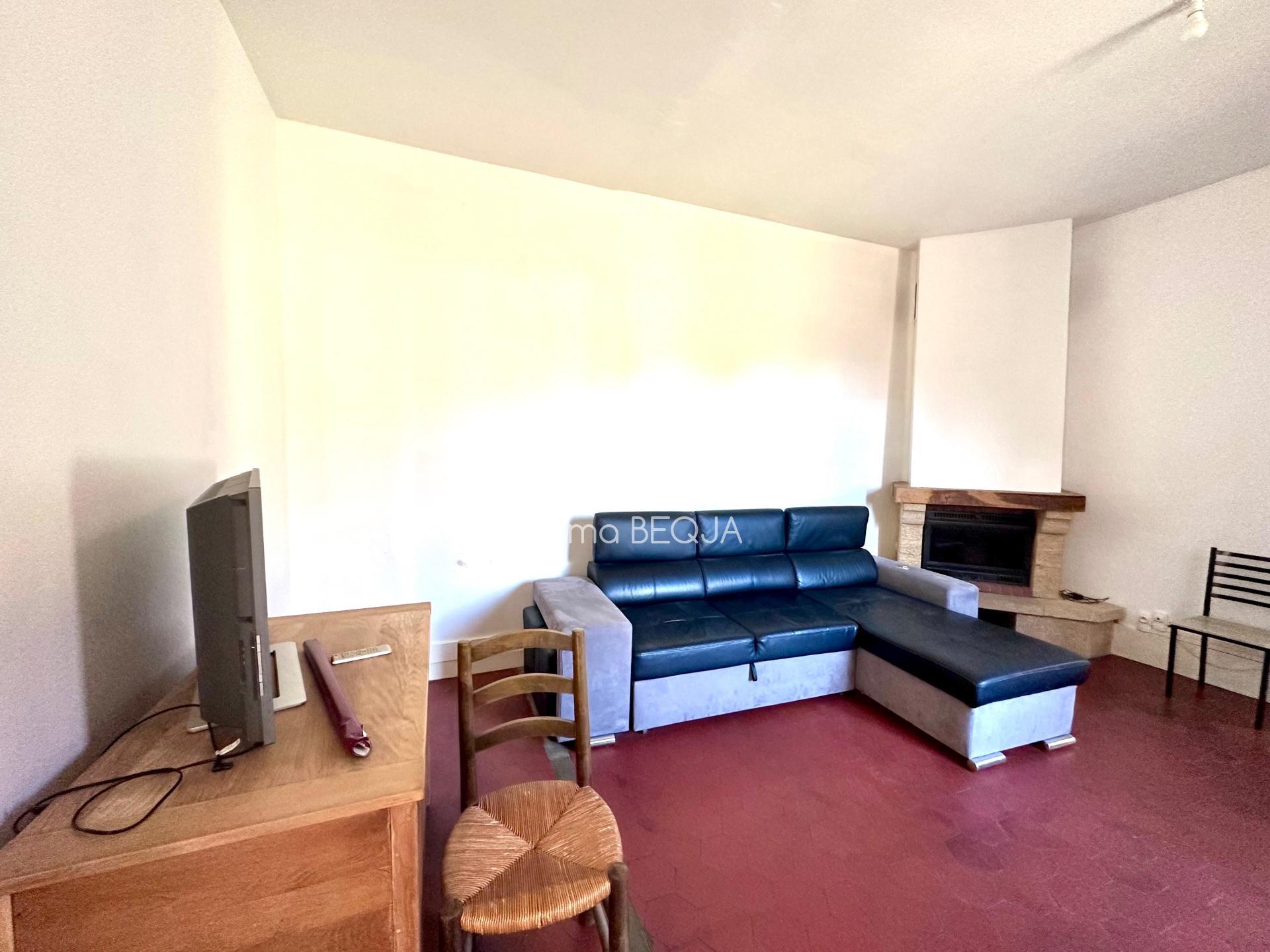 Miniature photo - 2 / 13