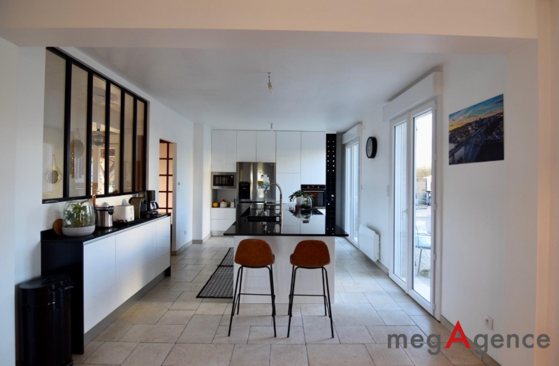 Miniature photo - 2 / 9