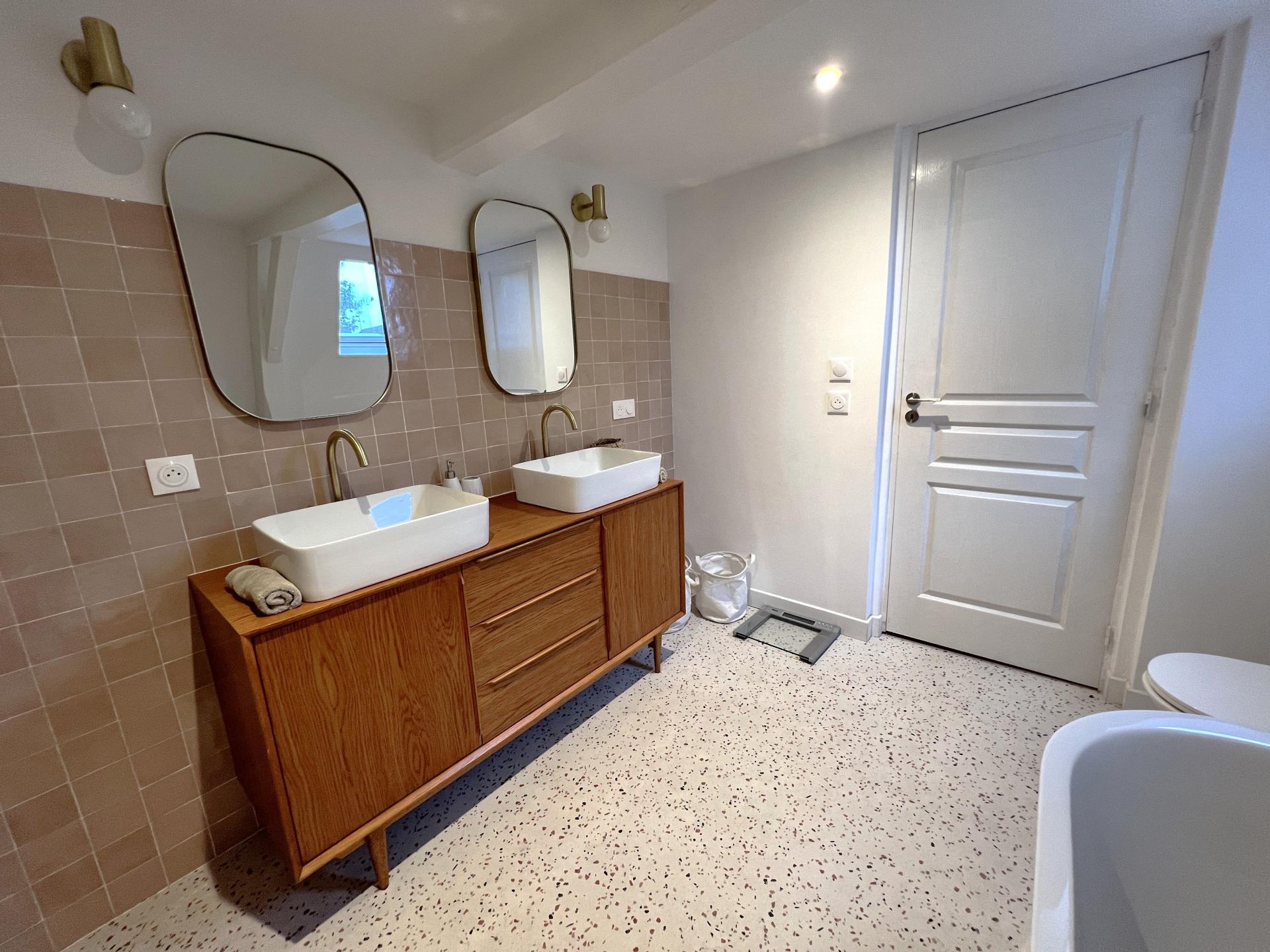 Miniature photo - 7 / 10