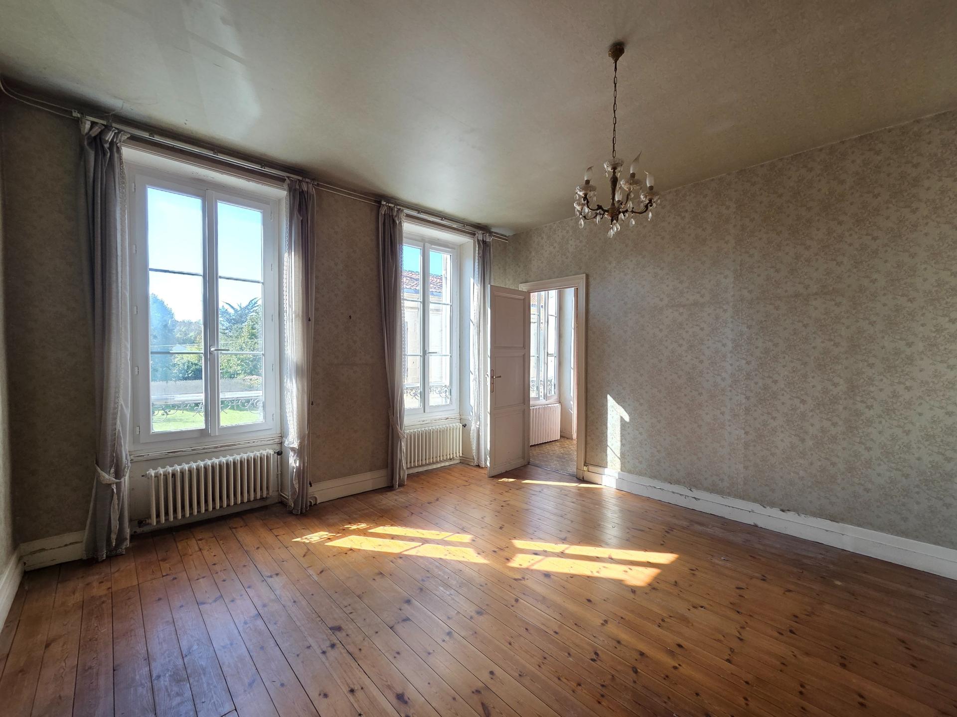 Miniature photo - 10 / 18