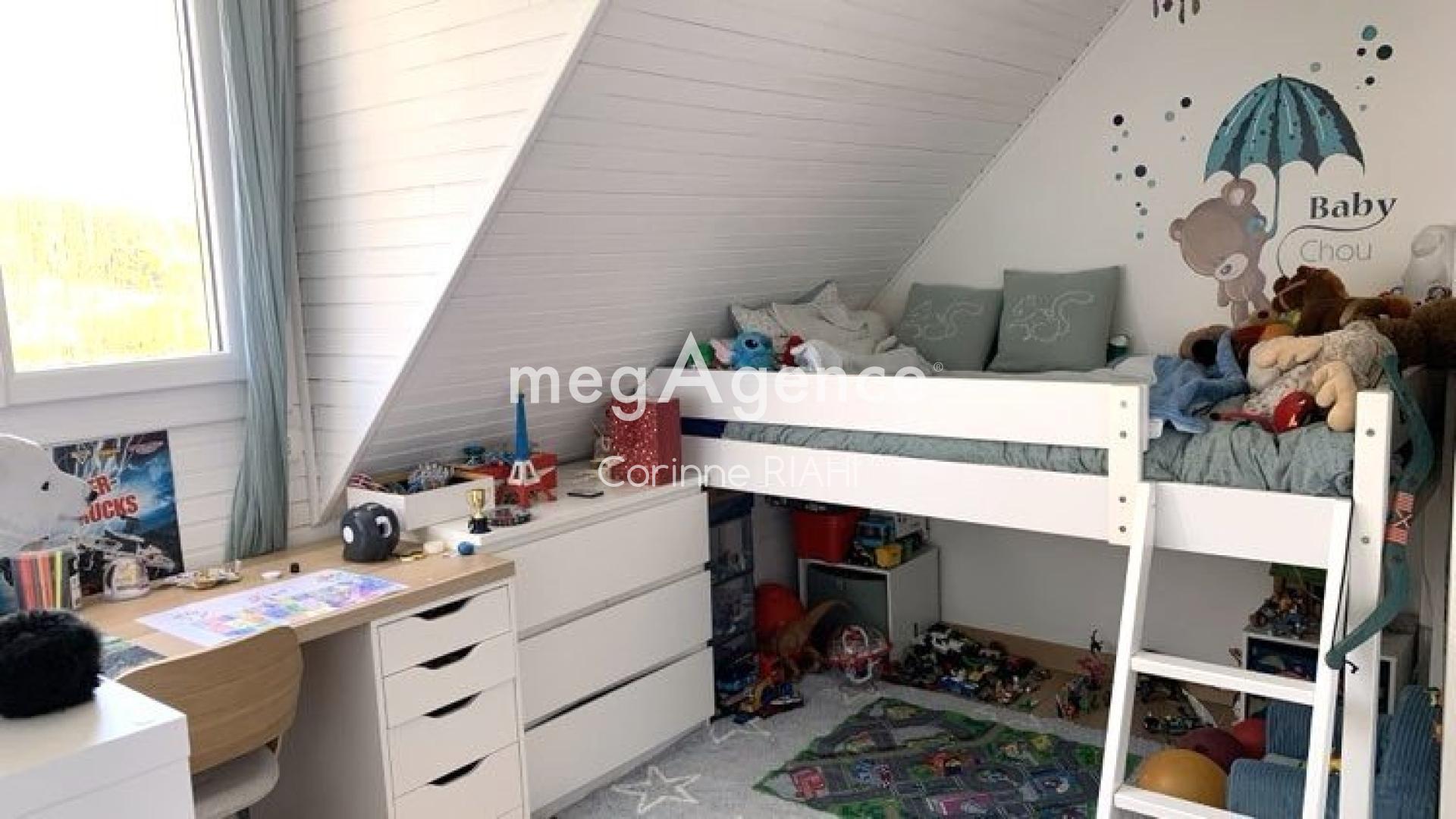 Miniature photo - 12 / 16