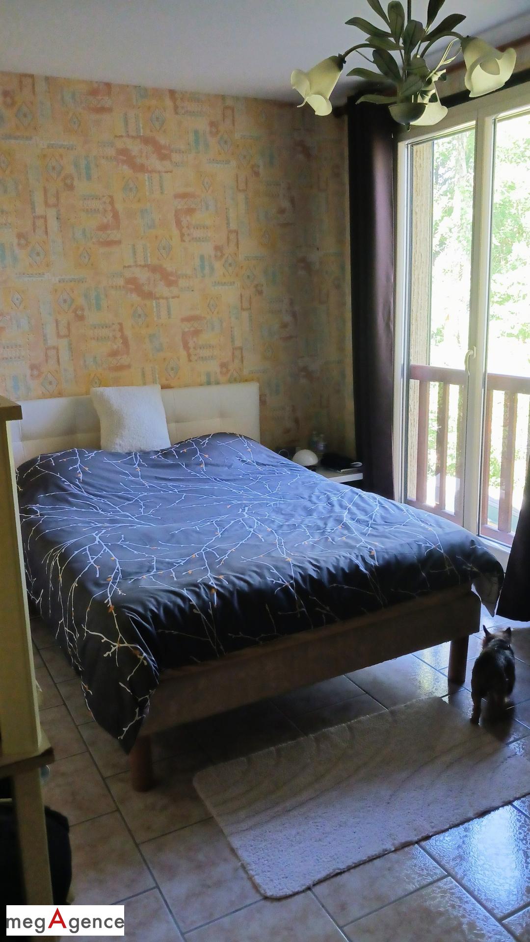 Miniature photo - 12 / 16