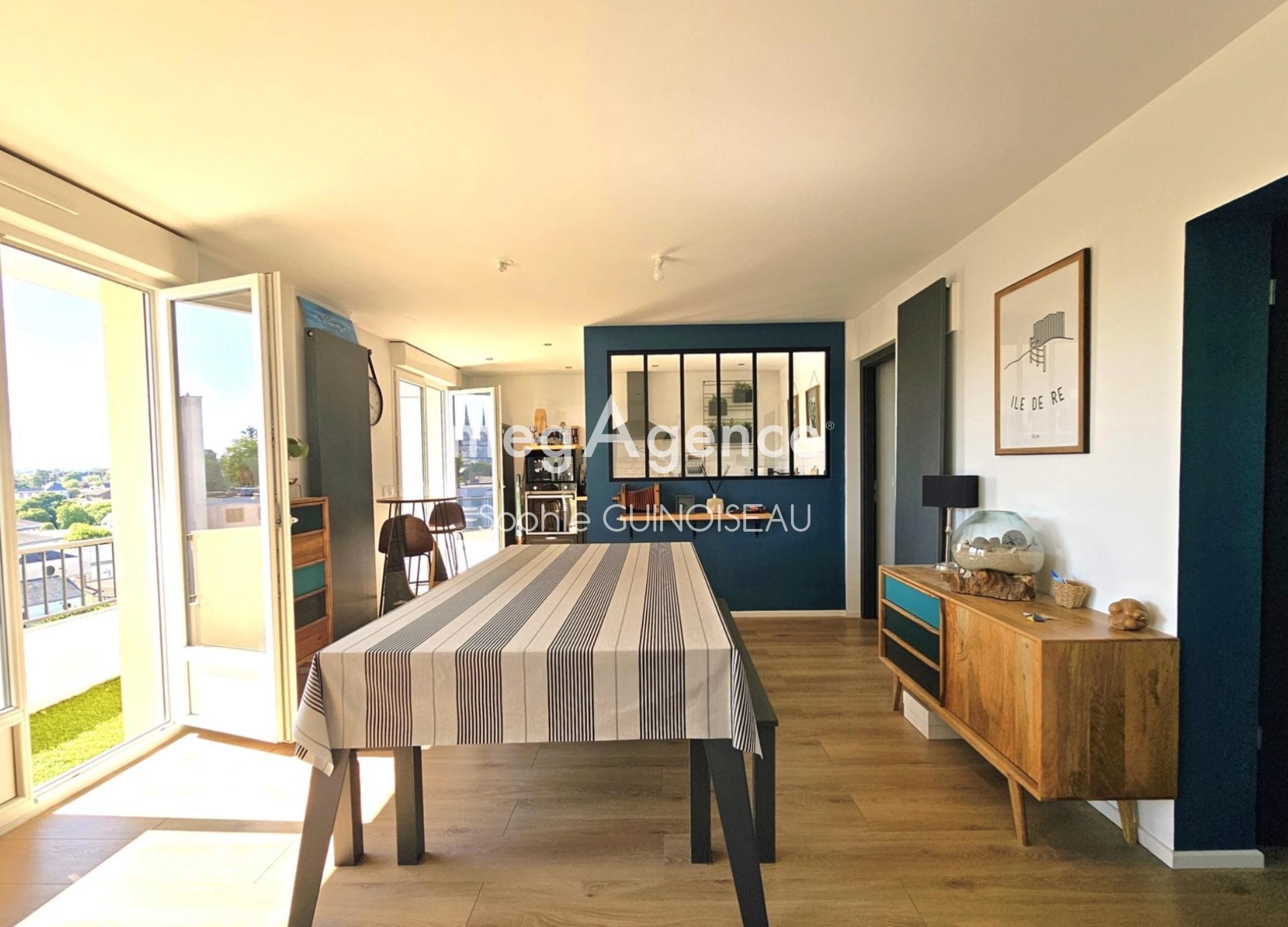 Miniature photo - 12 / 13