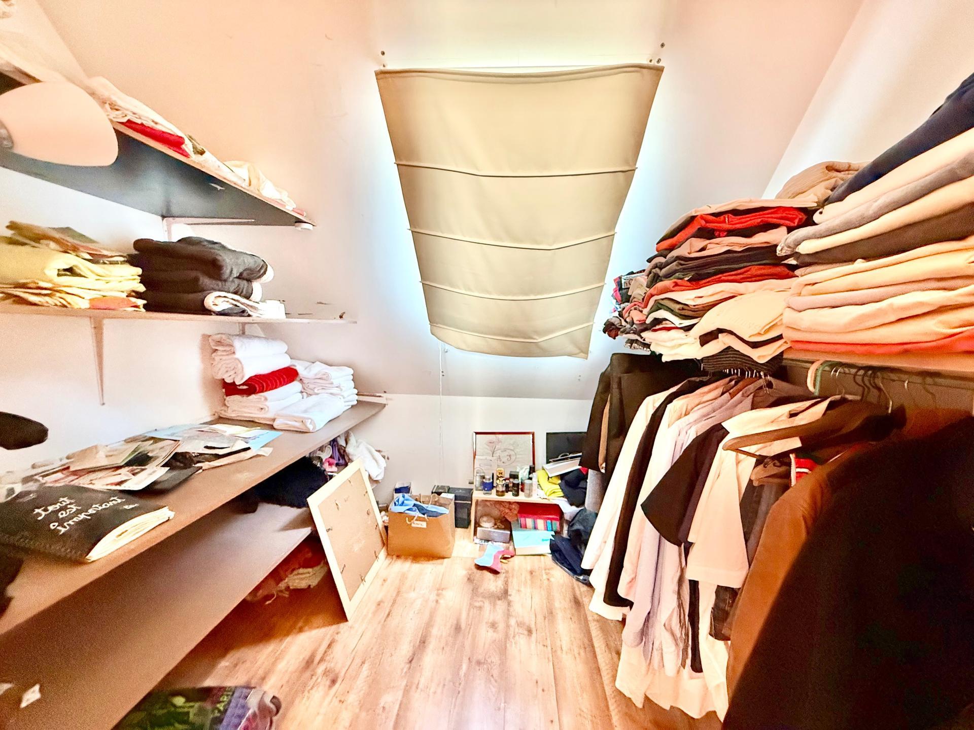 Miniature photo - 4 / 14