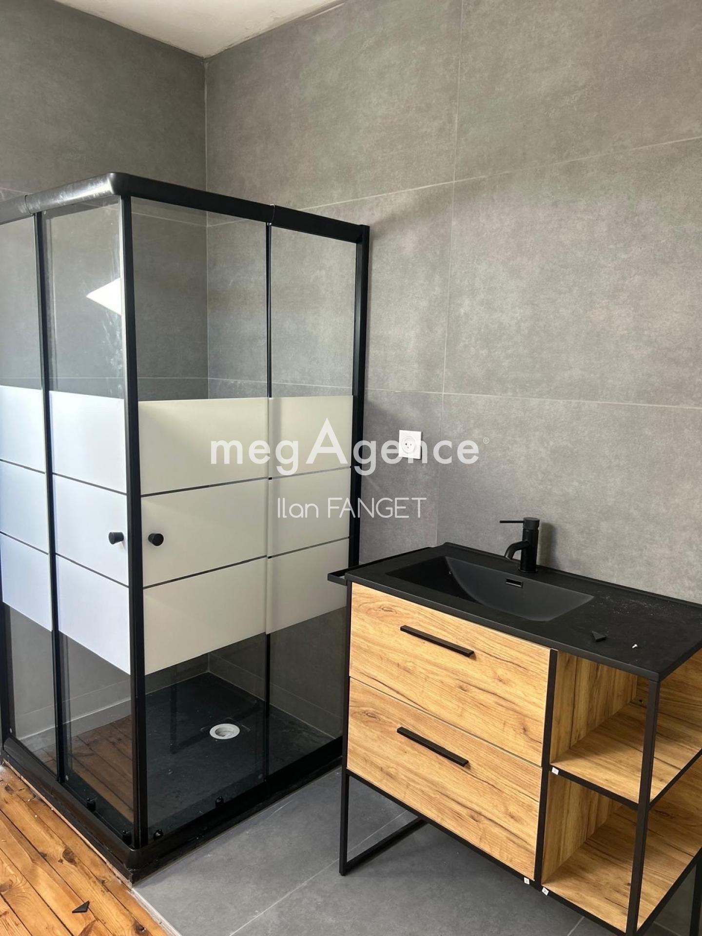 Miniature photo - 2 / 6