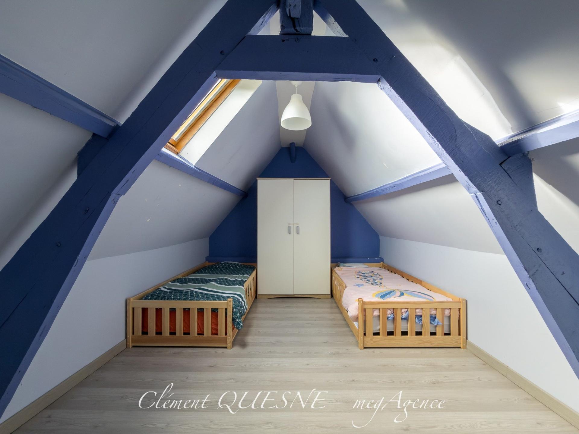 Miniature photo - 10 / 20