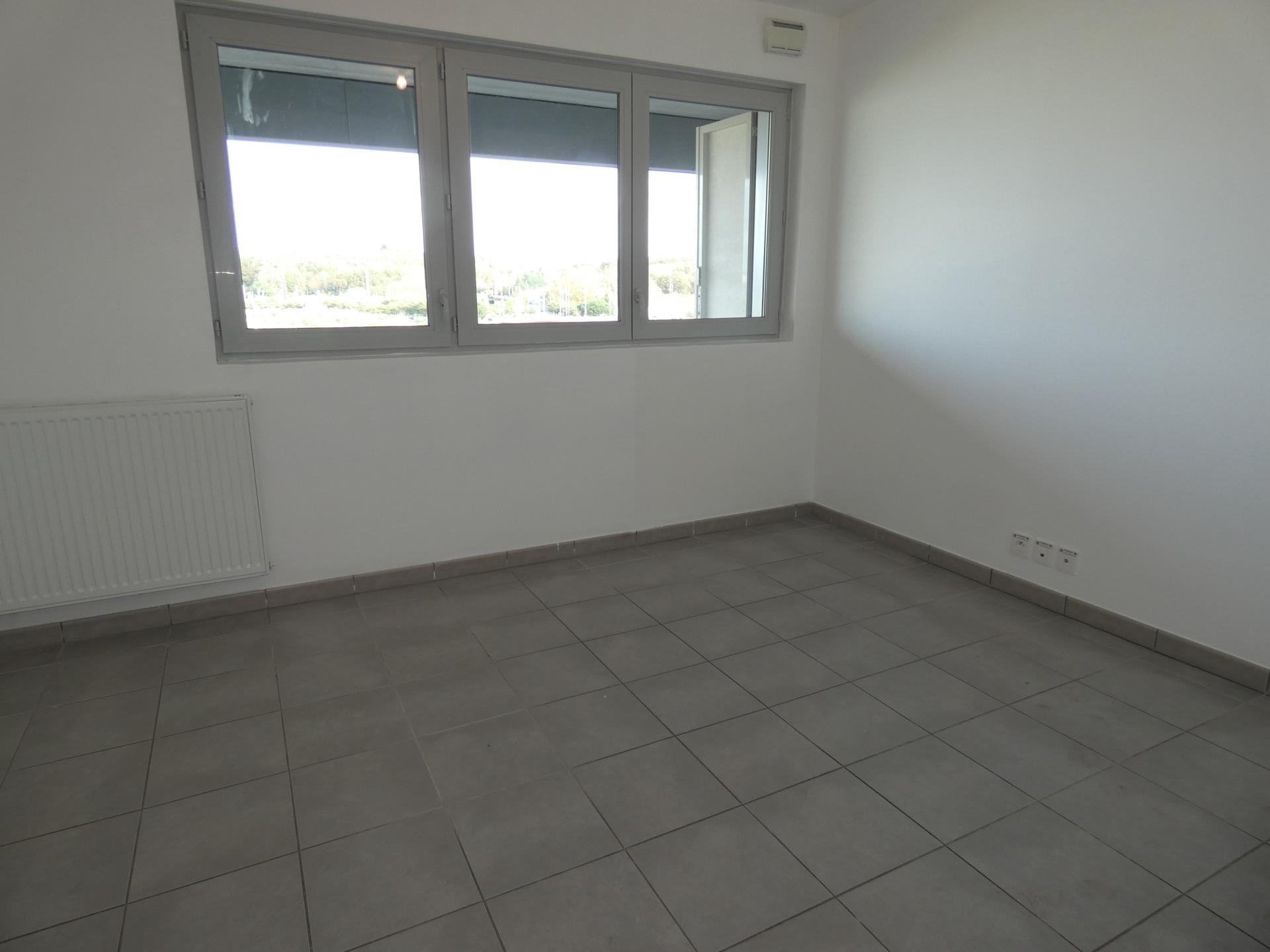 Miniature photo - 4 / 11