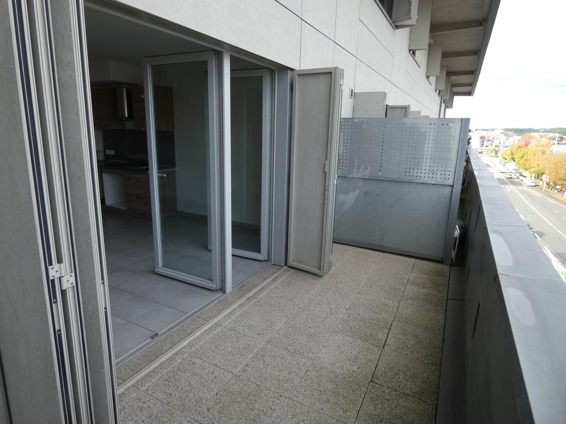 Miniature photo - 9 / 11