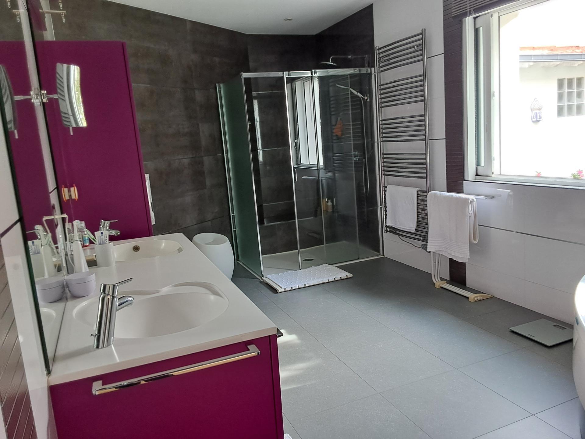 Miniature photo - 6 / 7