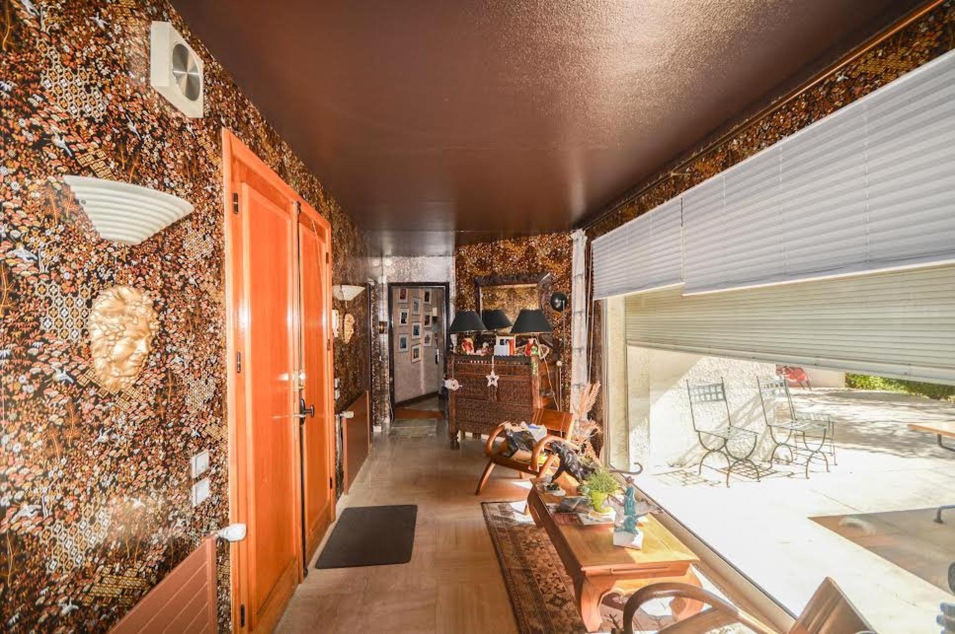 Miniature photo - 14 / 20