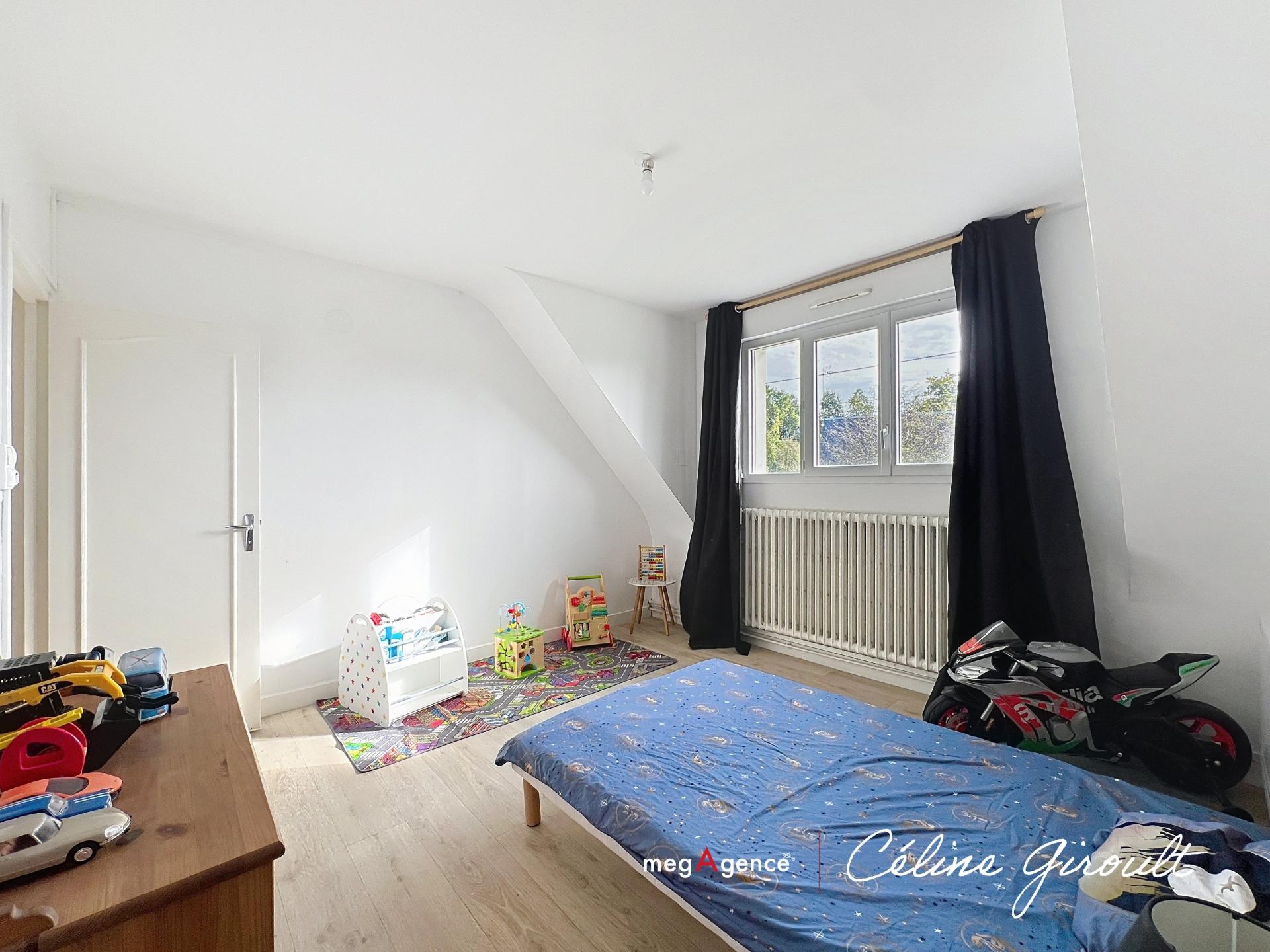 Miniature photo - 12 / 16