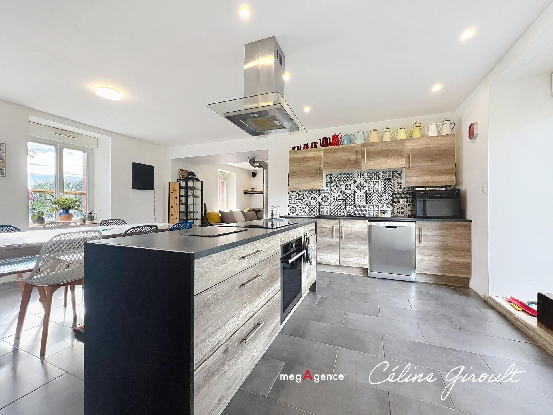 Miniature photo - 8 / 16