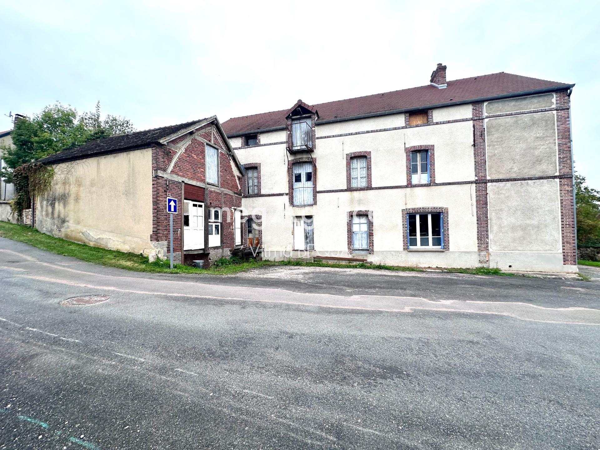 Miniature photo - 2 / 13