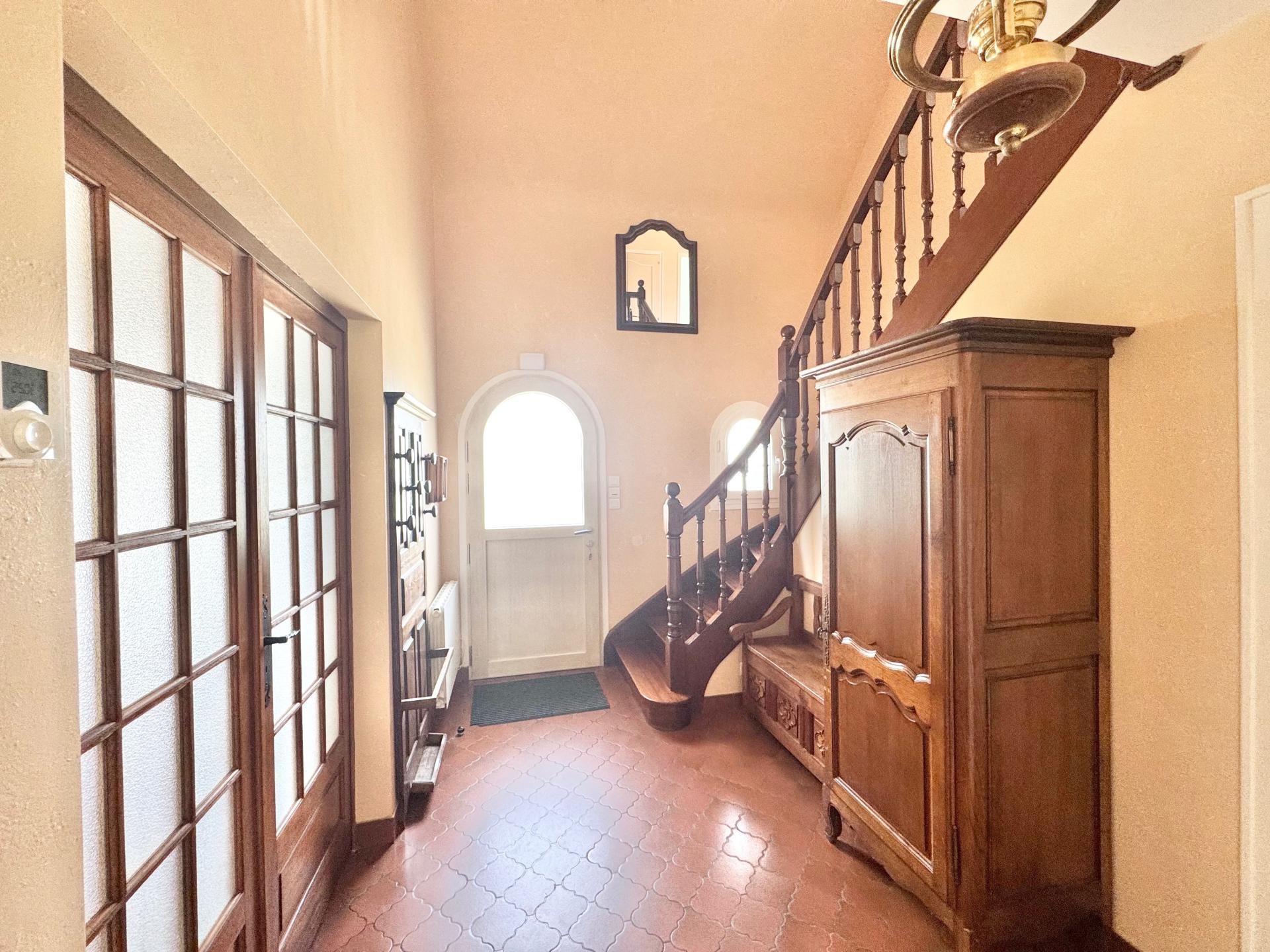 Miniature photo - 2 / 13