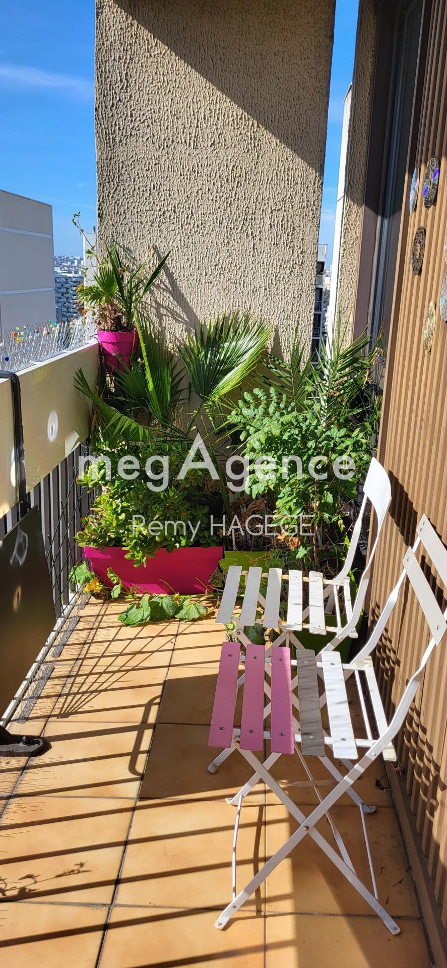 Miniature photo - 18 / 19