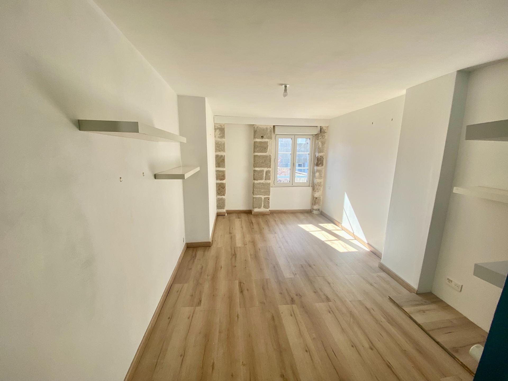 Miniature photo - 7 / 10