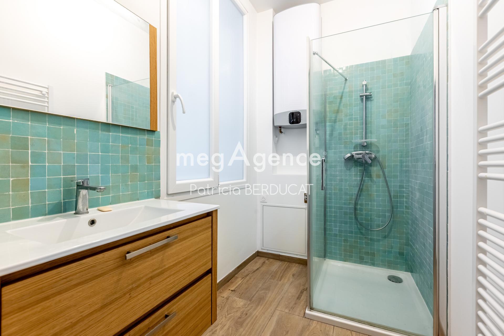 Miniature photo - 9 / 9