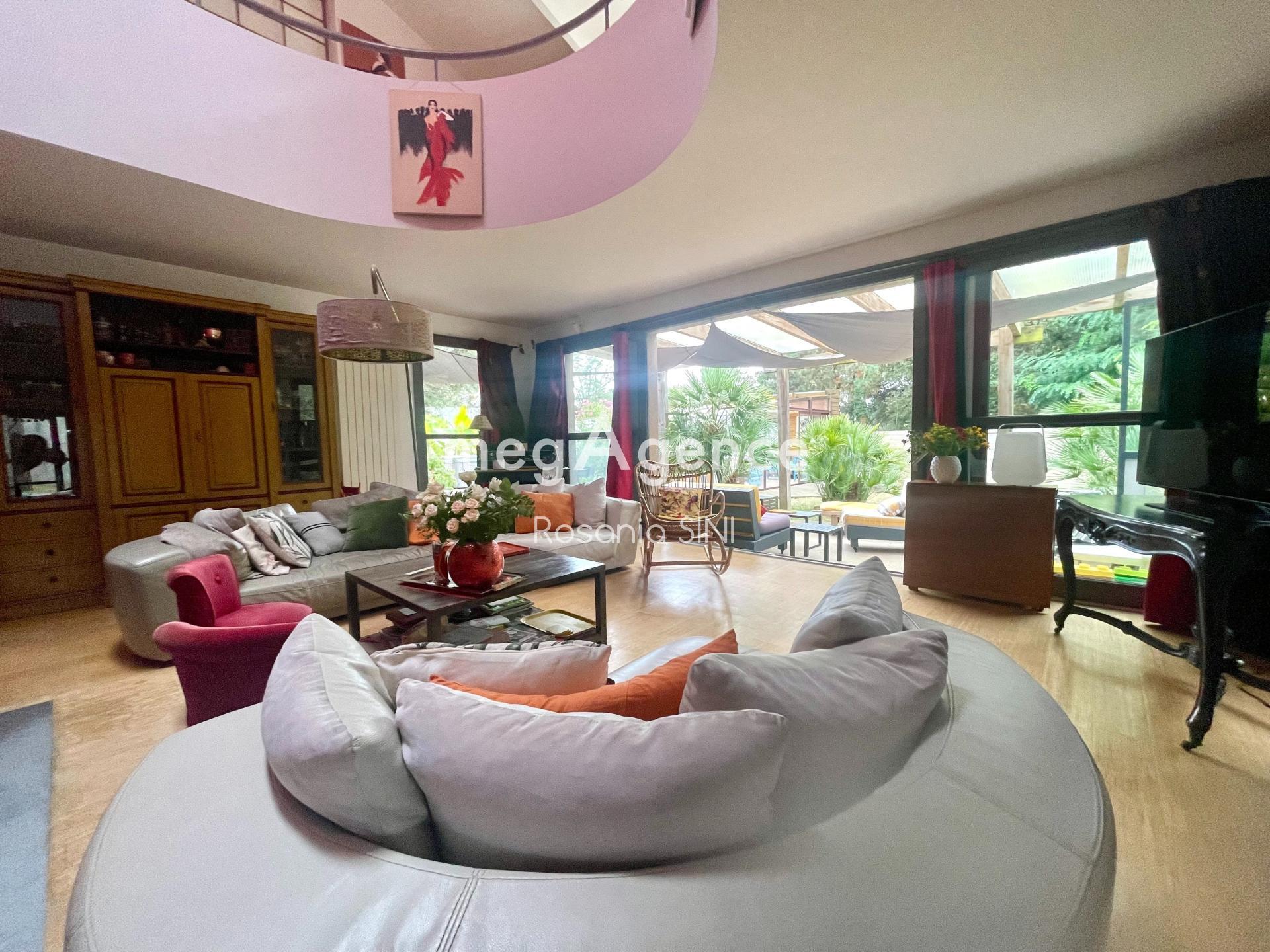 Miniature photo - 3 / 19