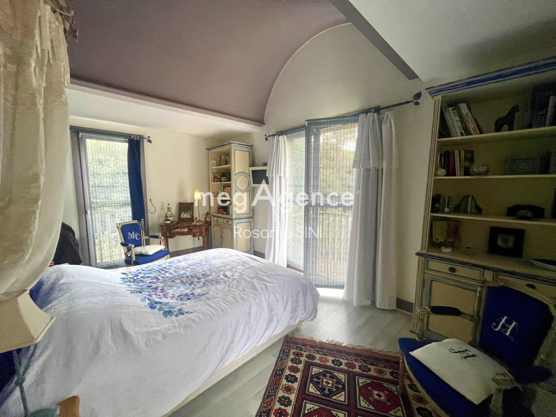 Miniature photo - 10 / 19