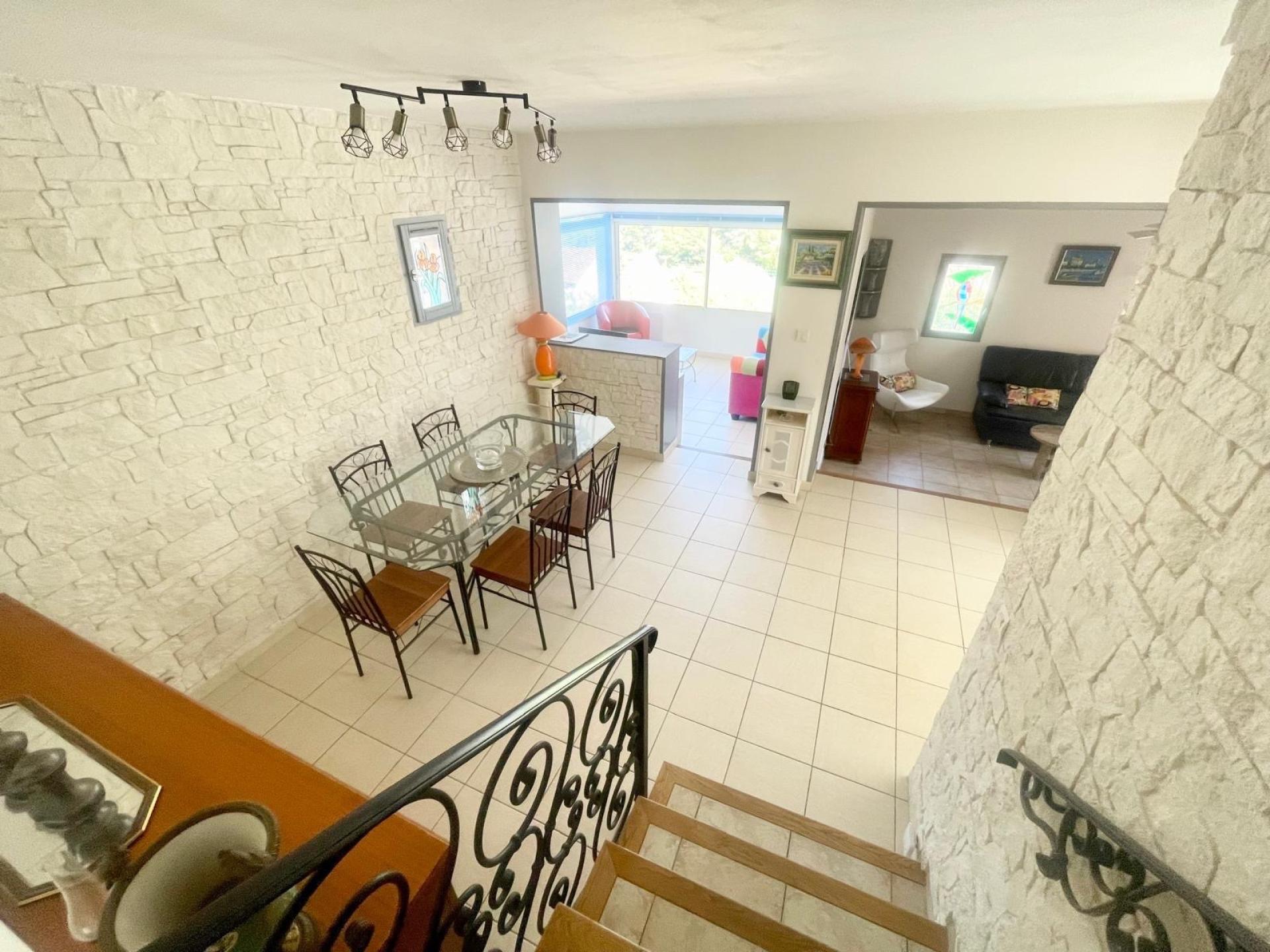 Miniature photo - 12 / 18