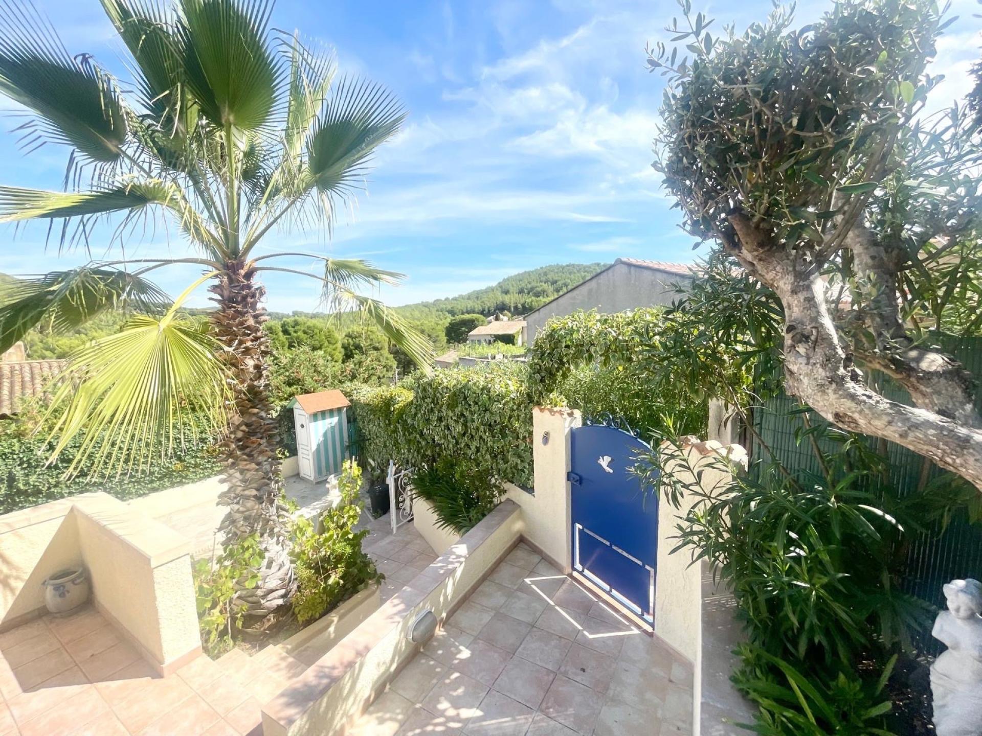 Miniature photo - 3 / 18