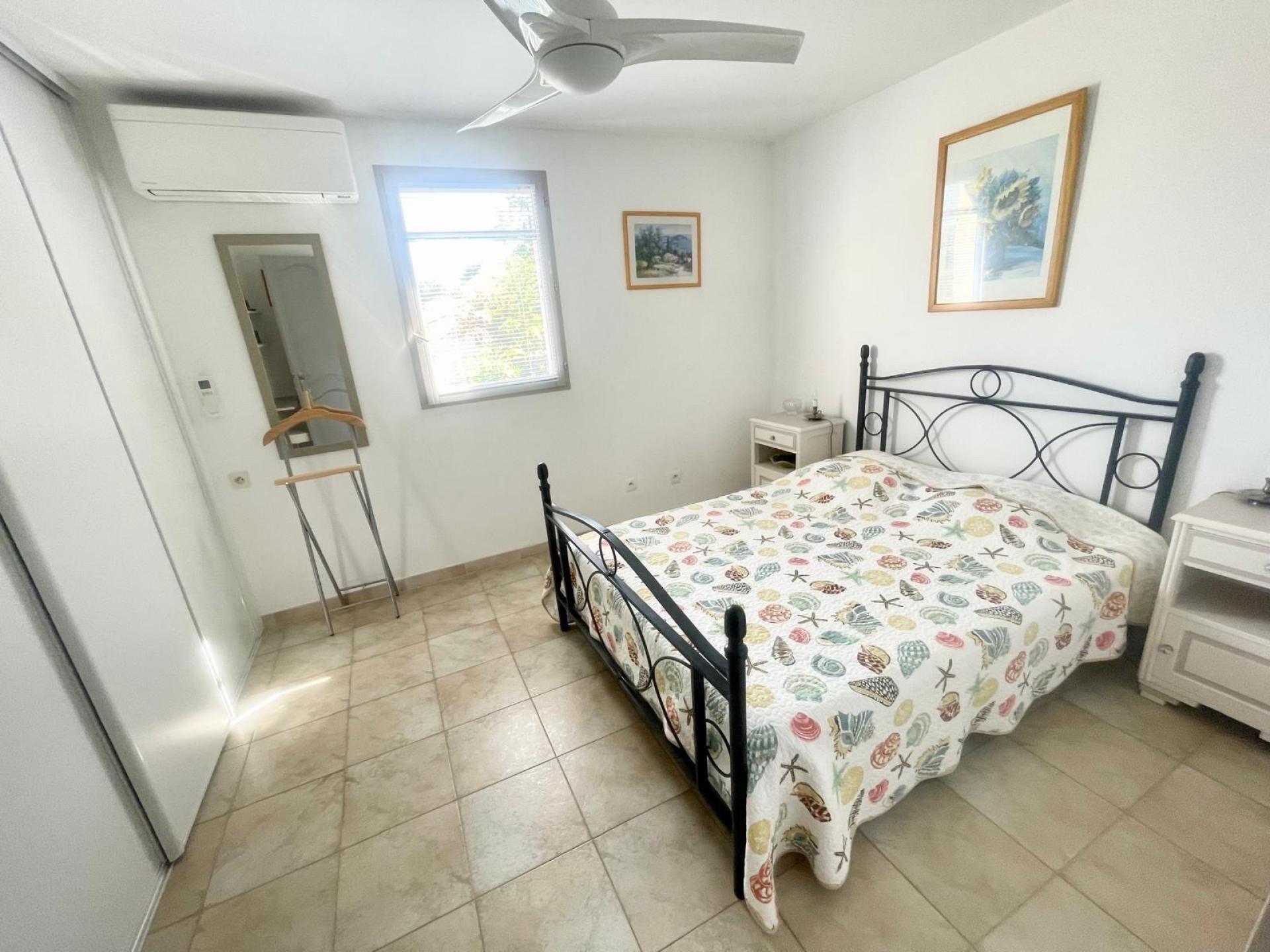 Miniature photo - 9 / 18