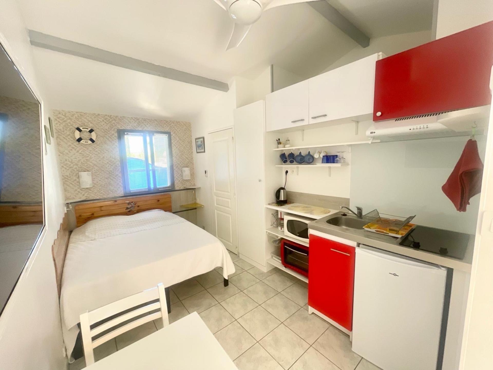 Miniature photo - 4 / 18