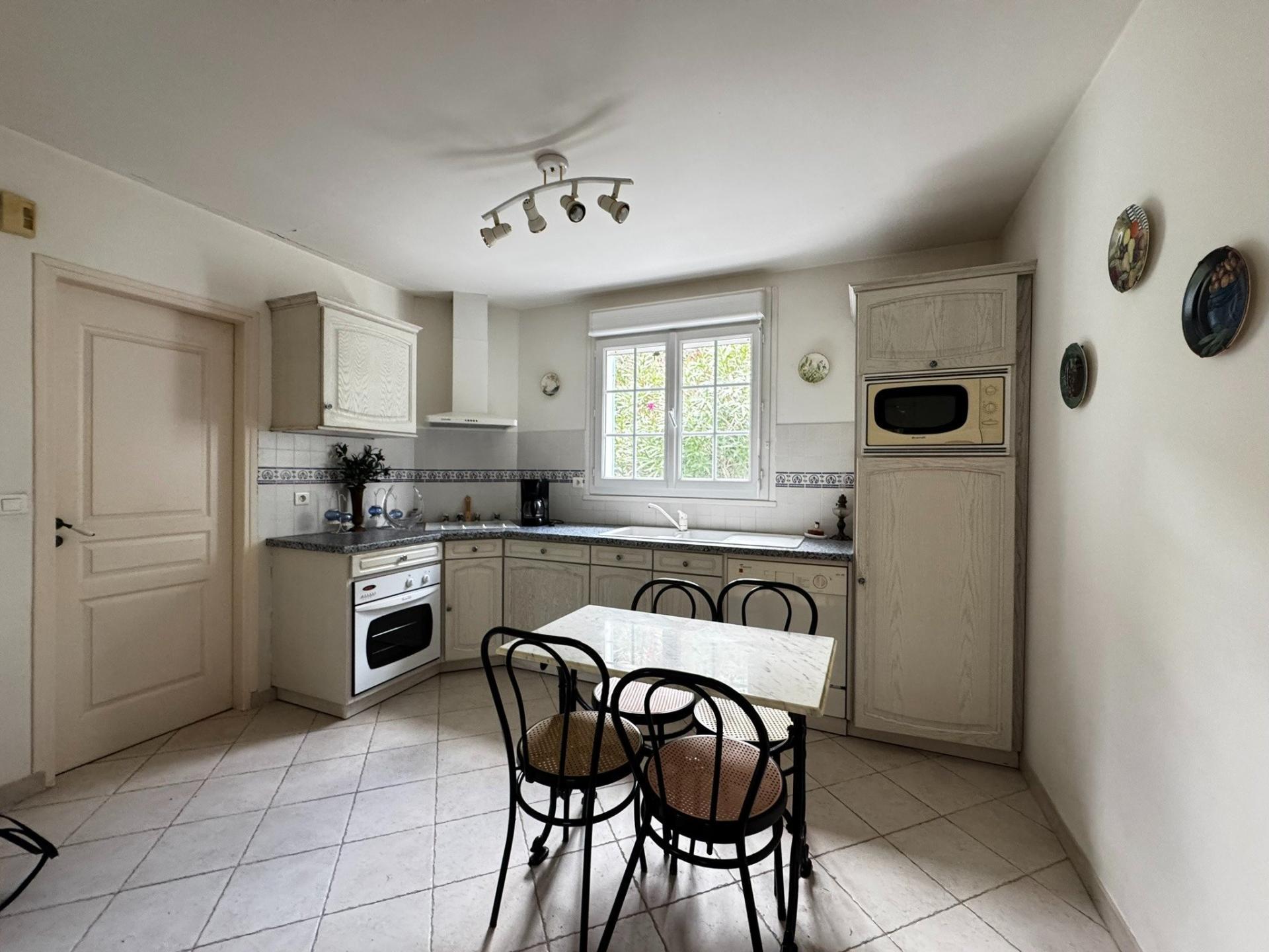 Miniature photo - 6 / 10