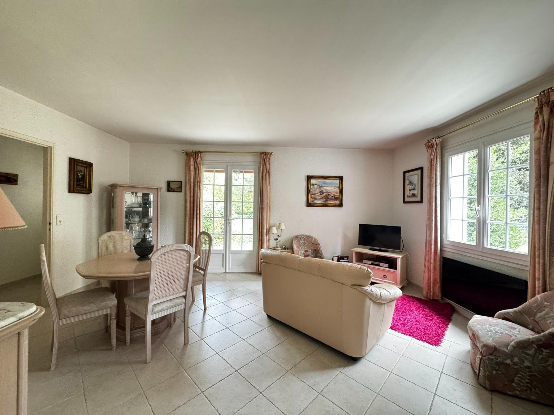 Miniature photo - 4 / 10