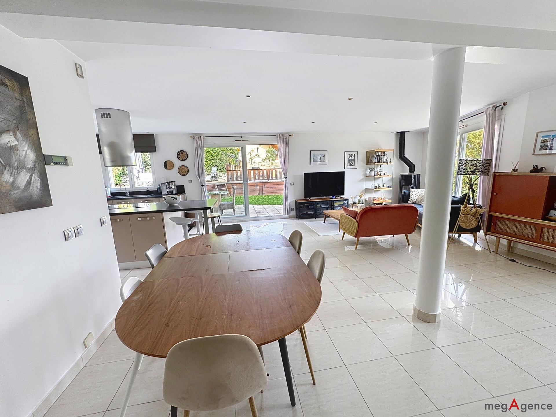 Miniature photo - 9 / 17