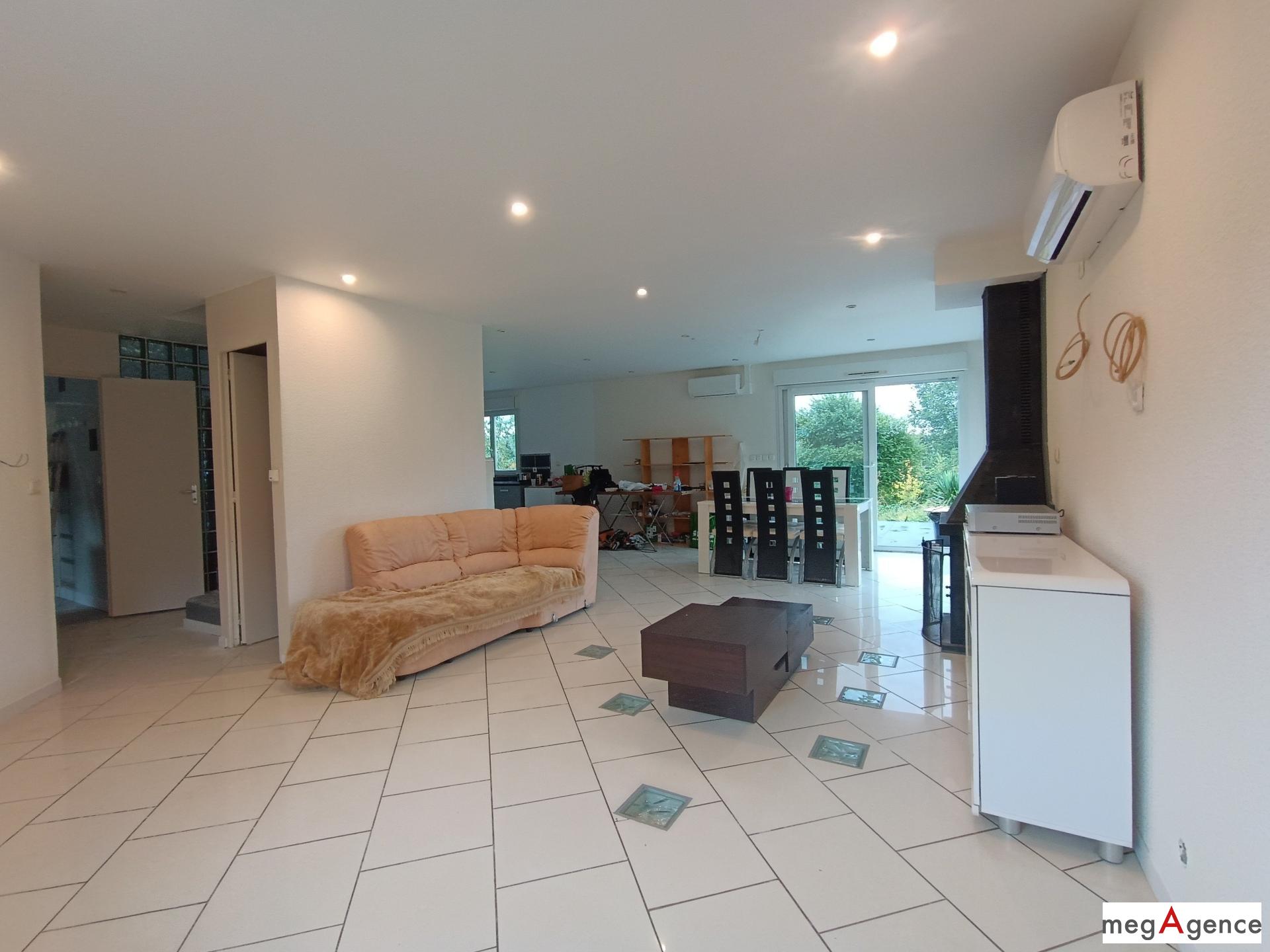 Miniature photo - 2 / 10