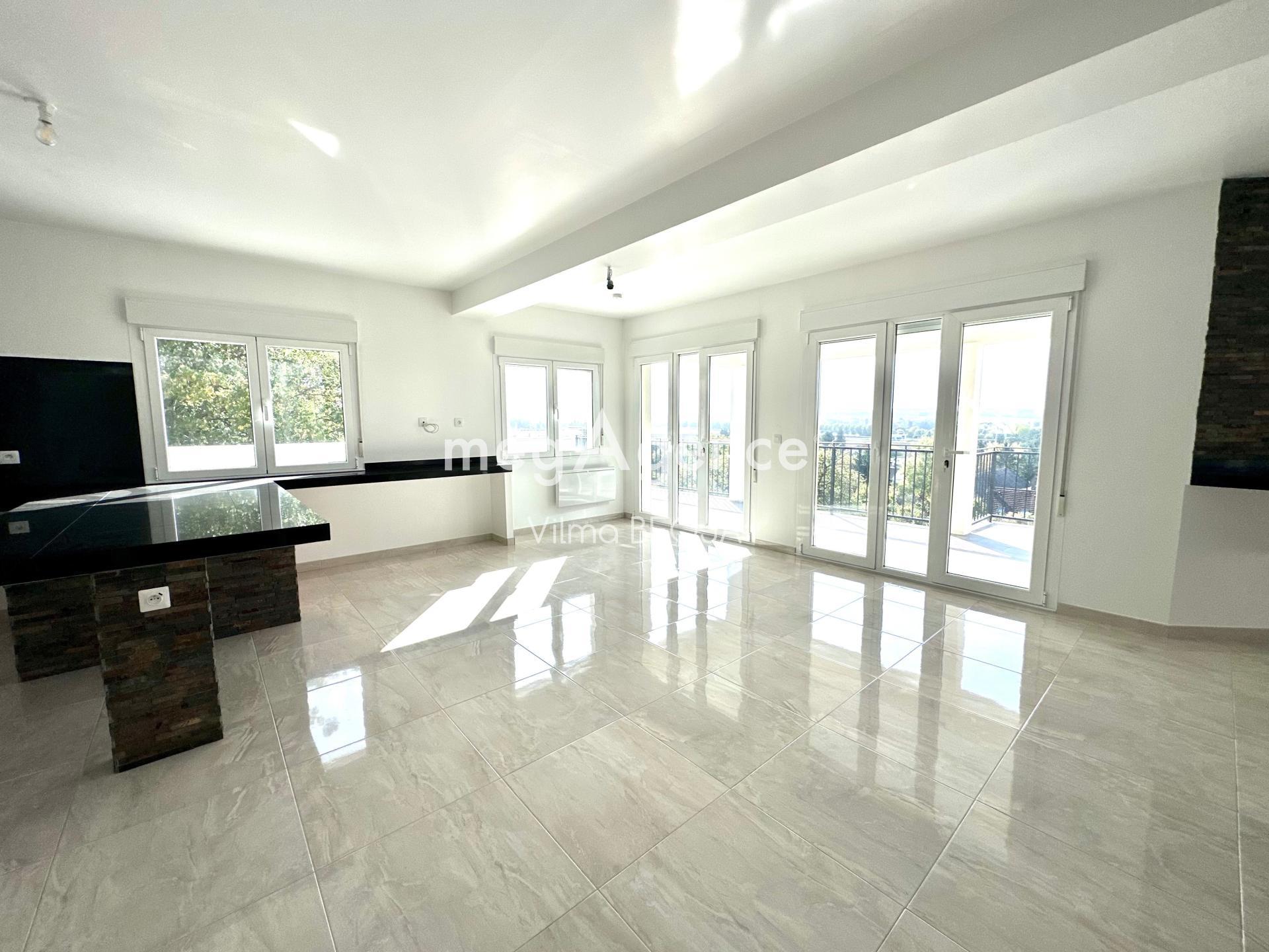 Miniature photo - 20 / 20