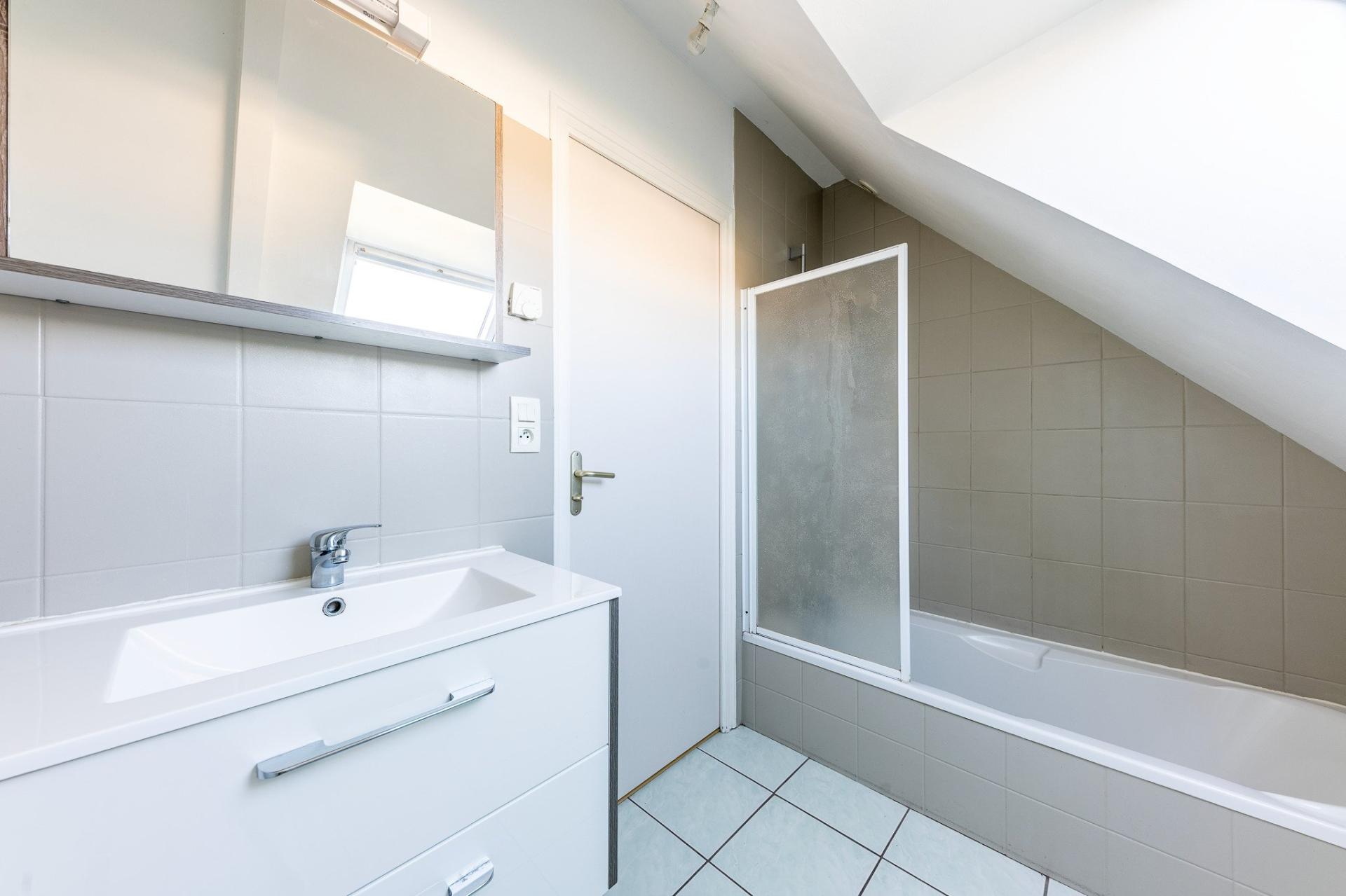 Miniature photo - 13 / 14