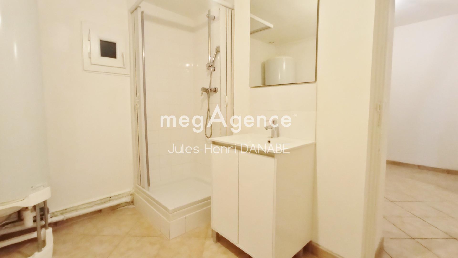 Miniature photo - 6 / 12