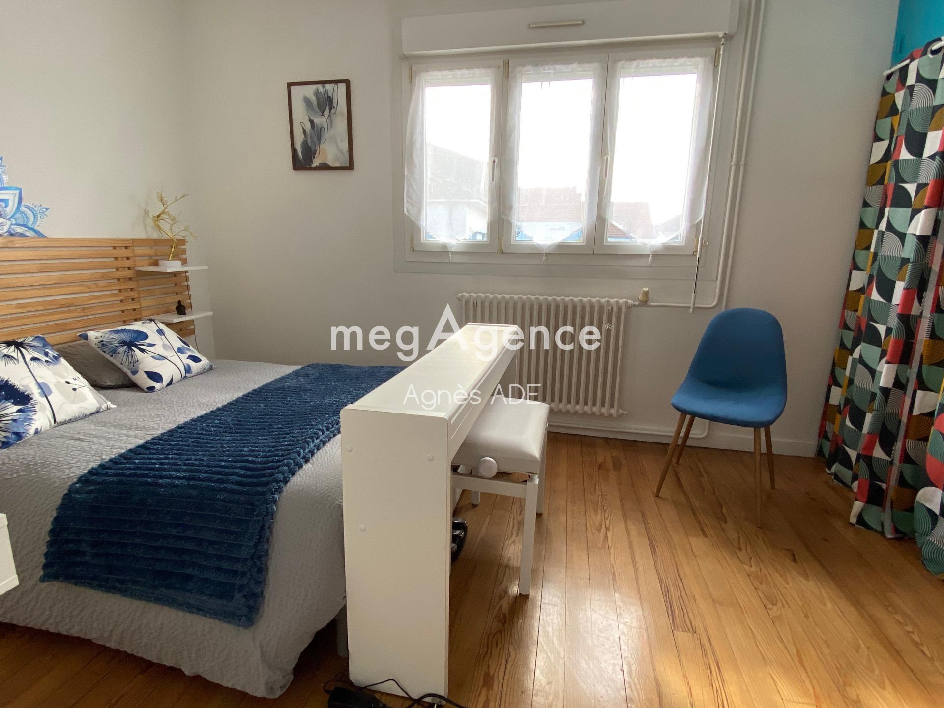 Miniature photo - 9 / 16