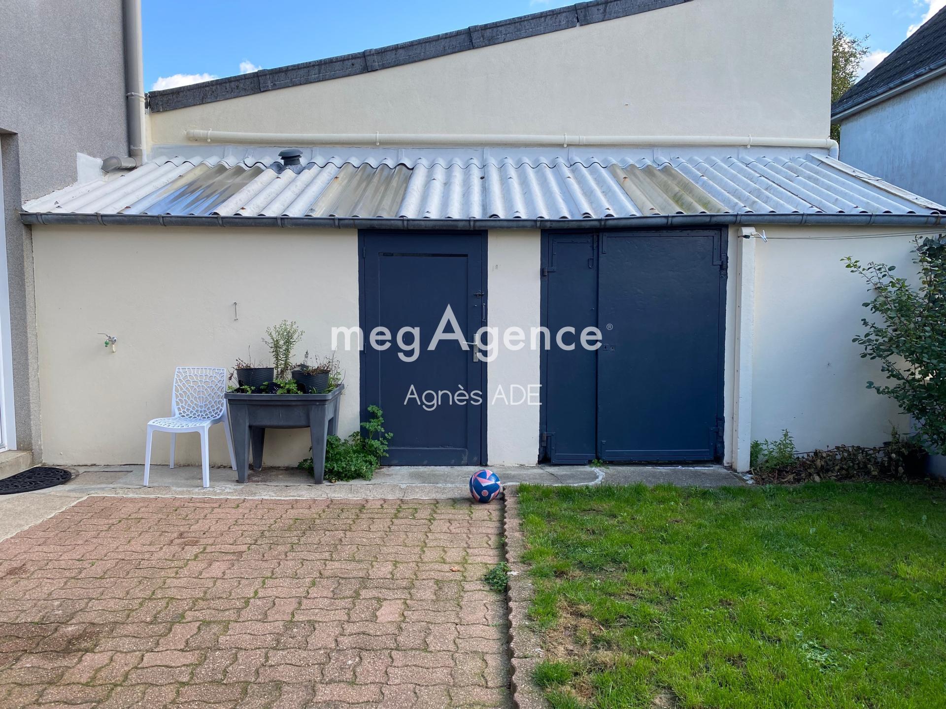 Miniature photo - 15 / 16