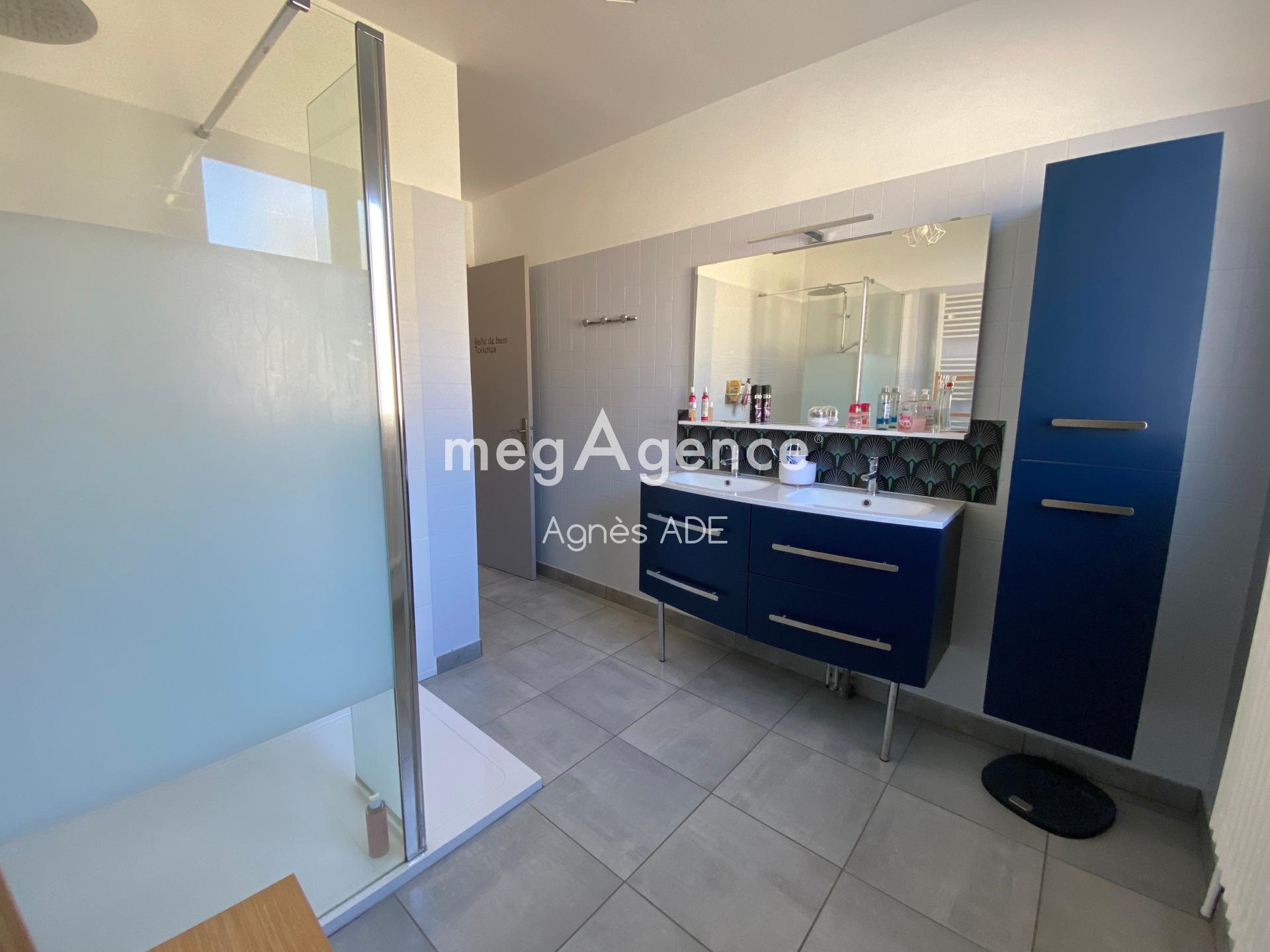 Miniature photo - 11 / 16